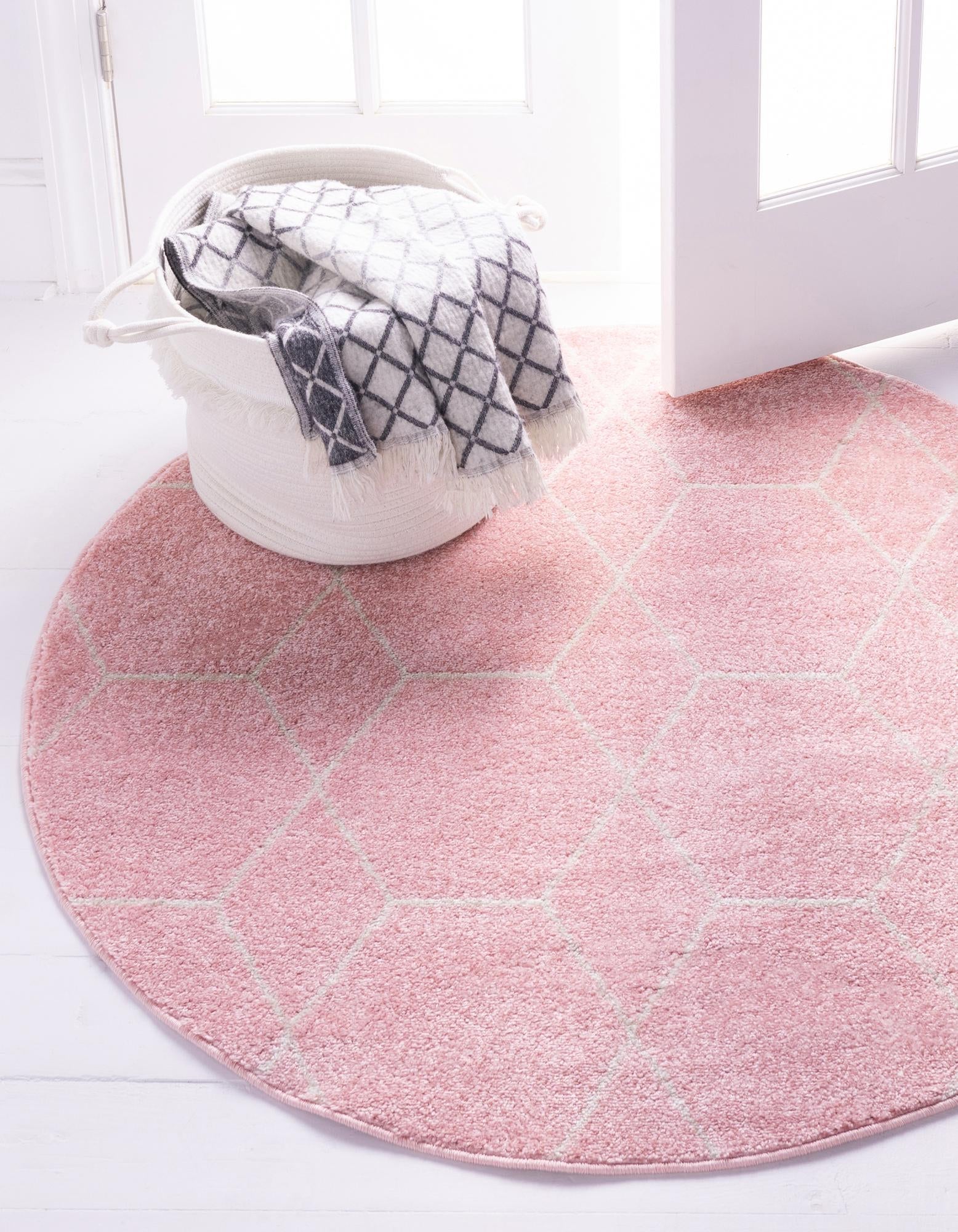 Unique Loom 3151601 Trellis Frieze 3 x 3 (ft) Loomed Polypropylene Light Pink Round Indoor Trellis Area rug