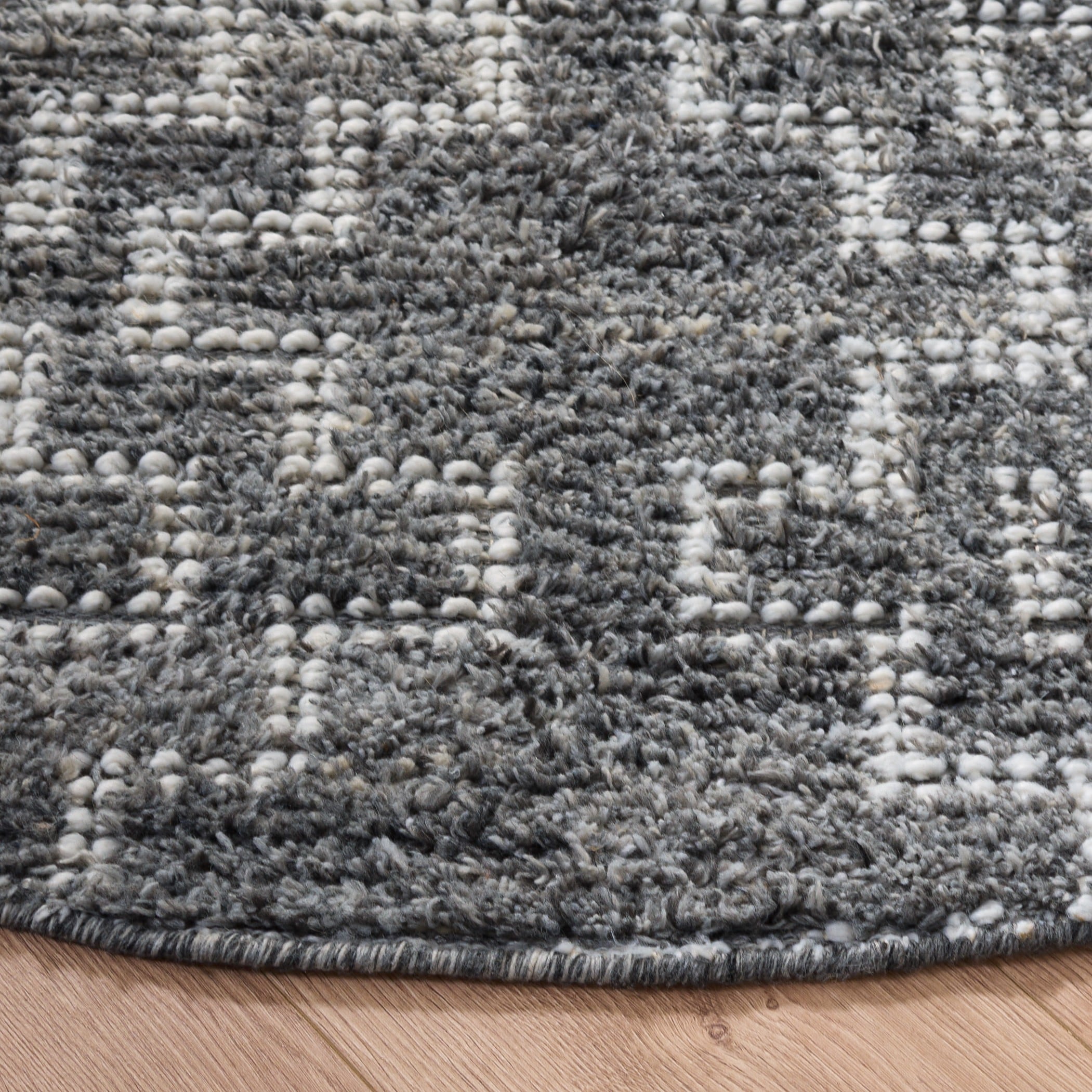 Safavieh VRM125F-6R rugs - View #3