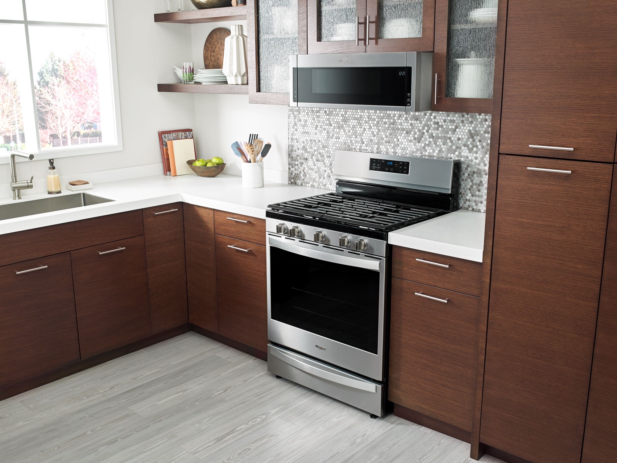 whirlpool gas ranges at lowe's