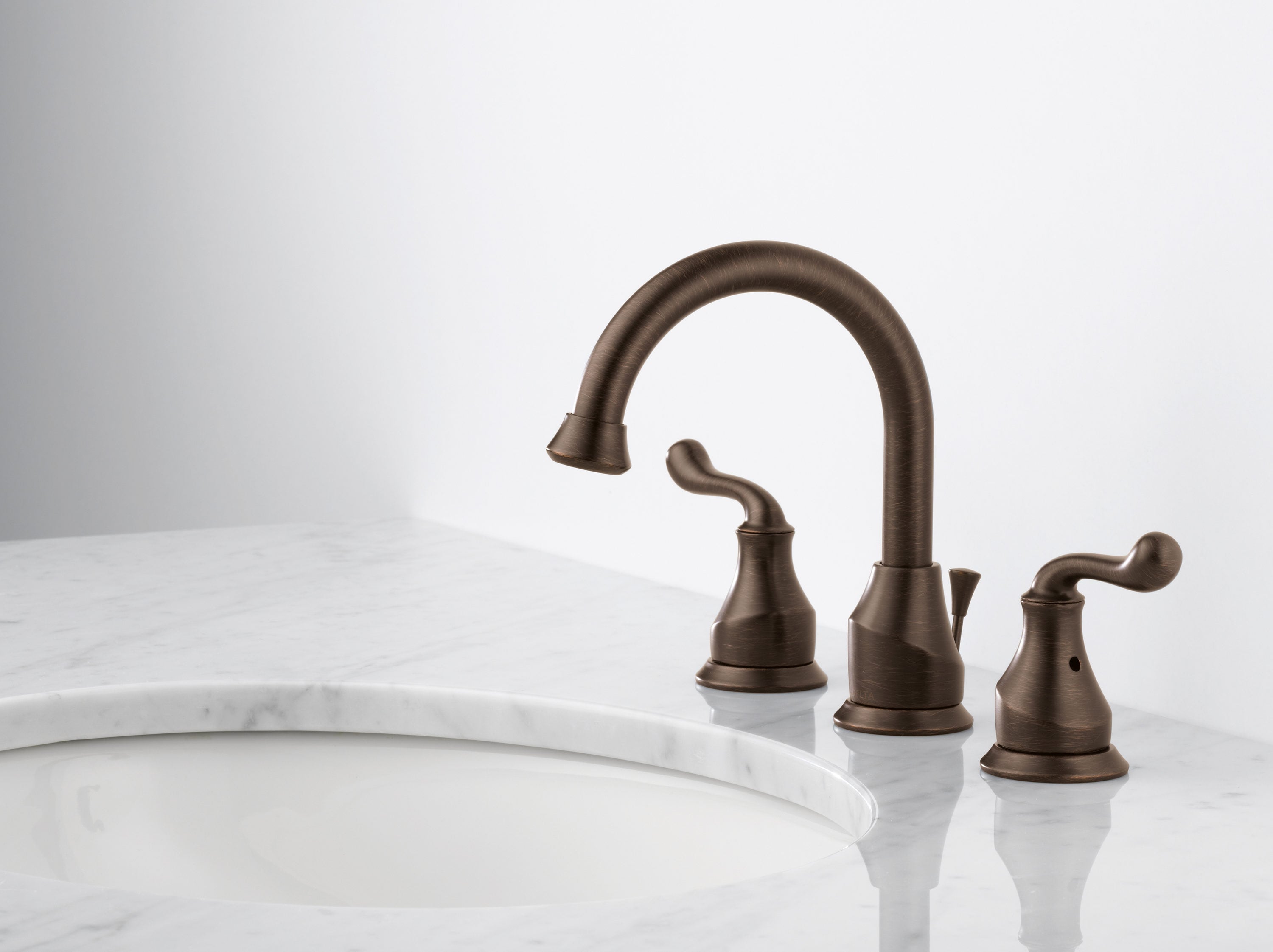 Delta Talbott Venetian Bronze 2-handle Widespread WaterSense Bathroom ...