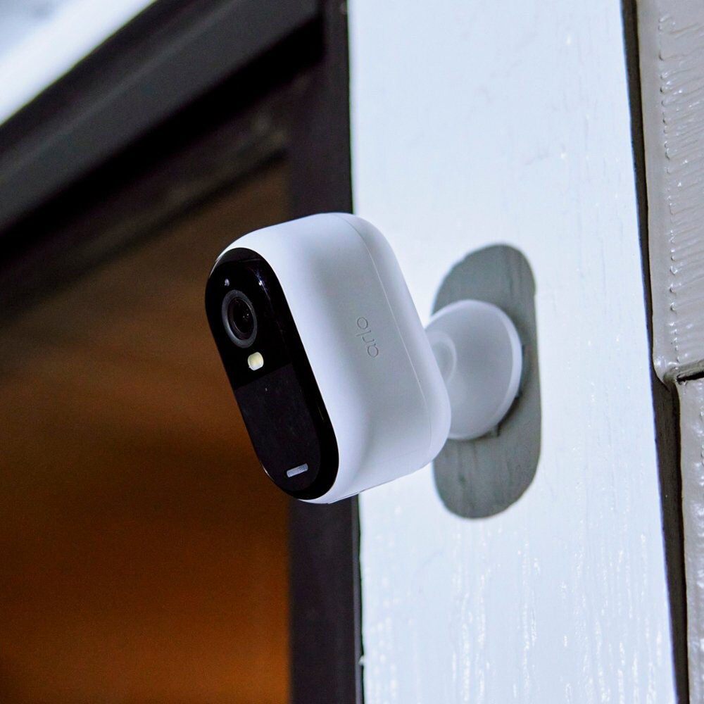 Arlo Essential Outdoor Camera (2nd Generation) Indoor/Outdoor 1Channel