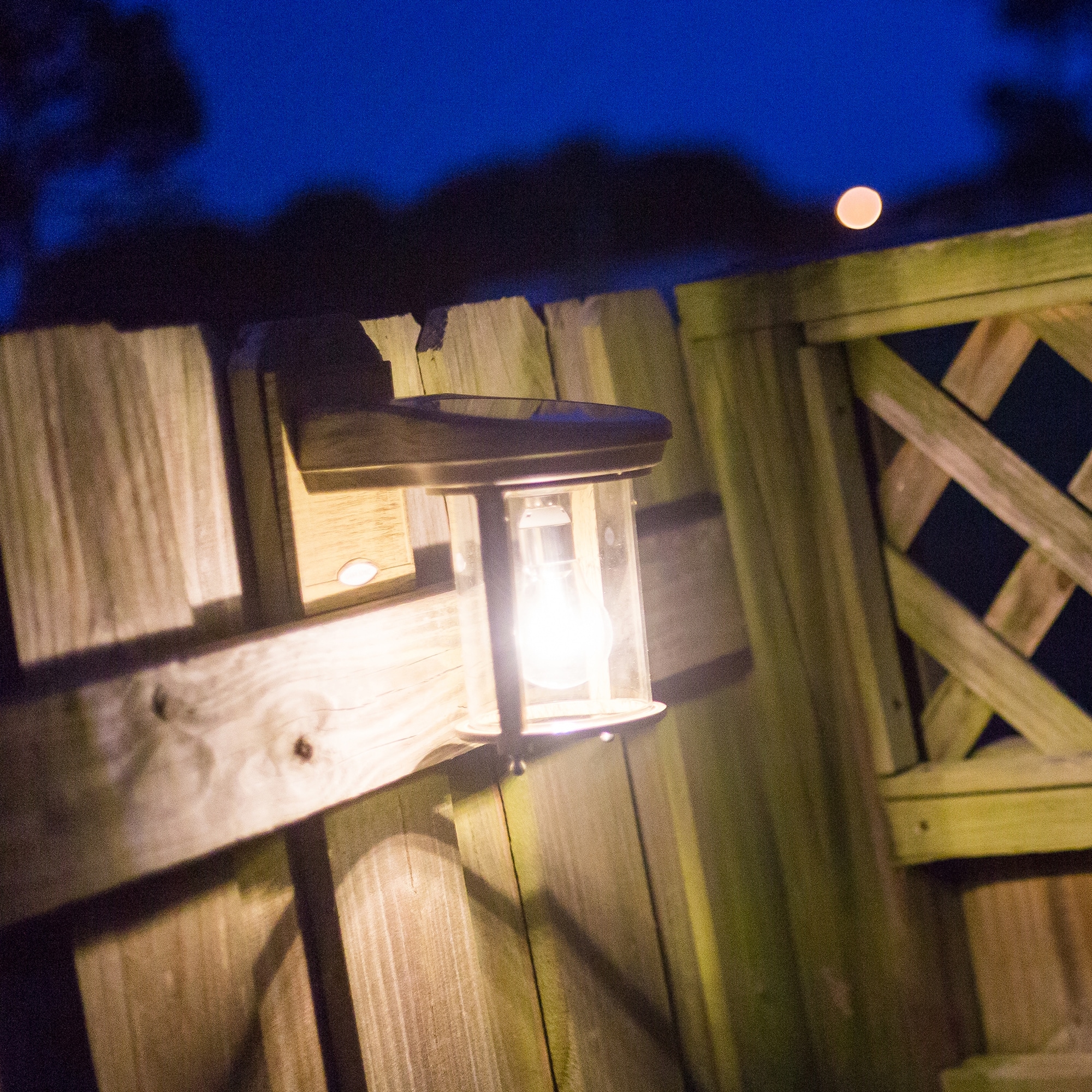 Gama Sonic GS-1B-WB Outdoor-Wall-Lighting - View #8