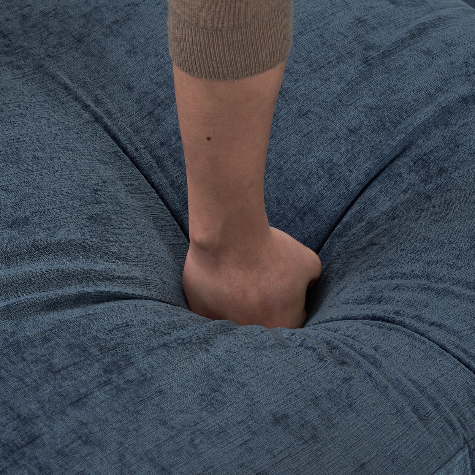 Outopee L1G52001804-06 Sofas-Loveseats - View #2