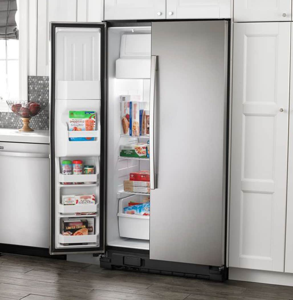 Amana 24.5-cu Ft Side-by-Side Refrigerator With Ice Maker (Stainless ...