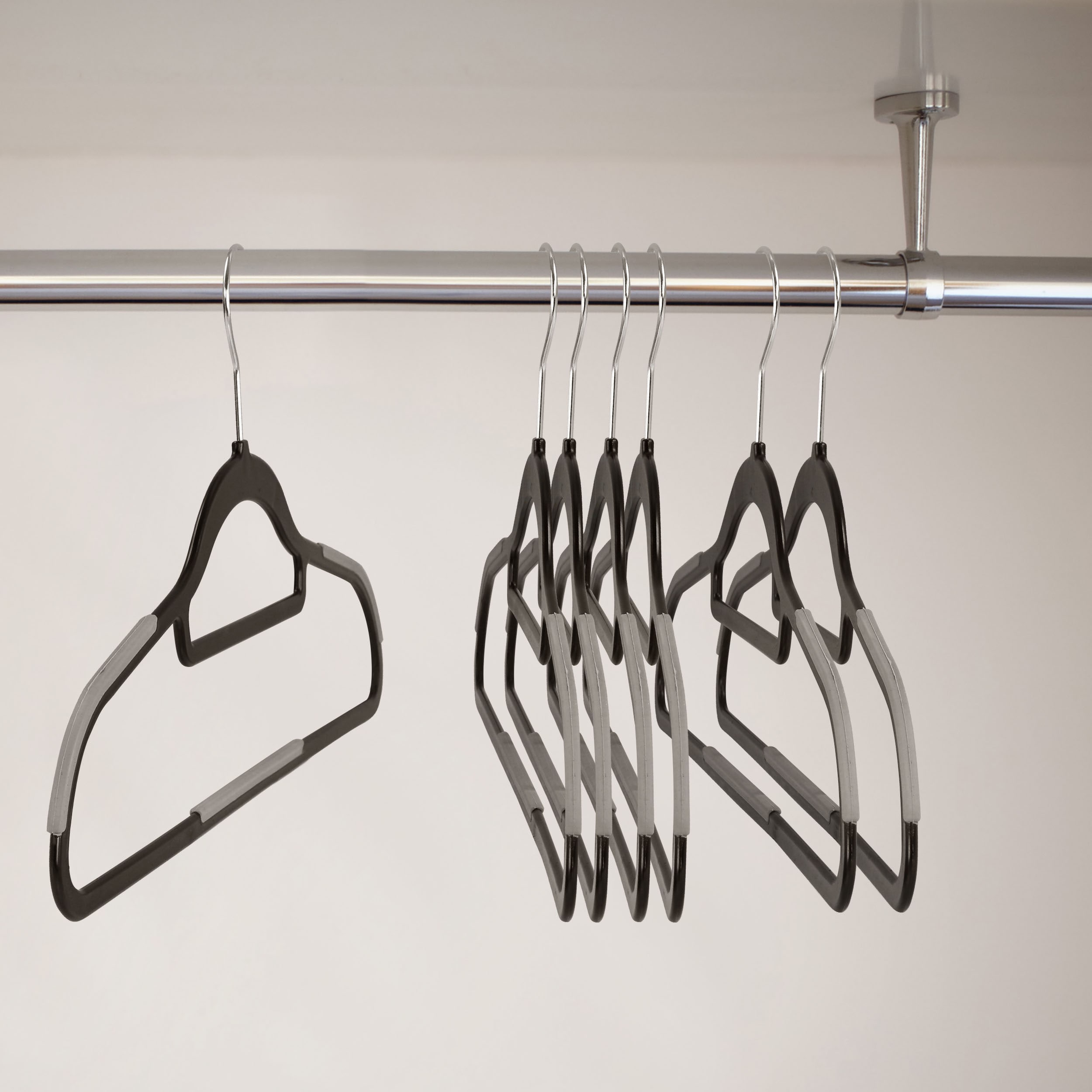 StorageWorks 24-Pack Wood Non-slip Grip Clothing Hanger (Retro) in