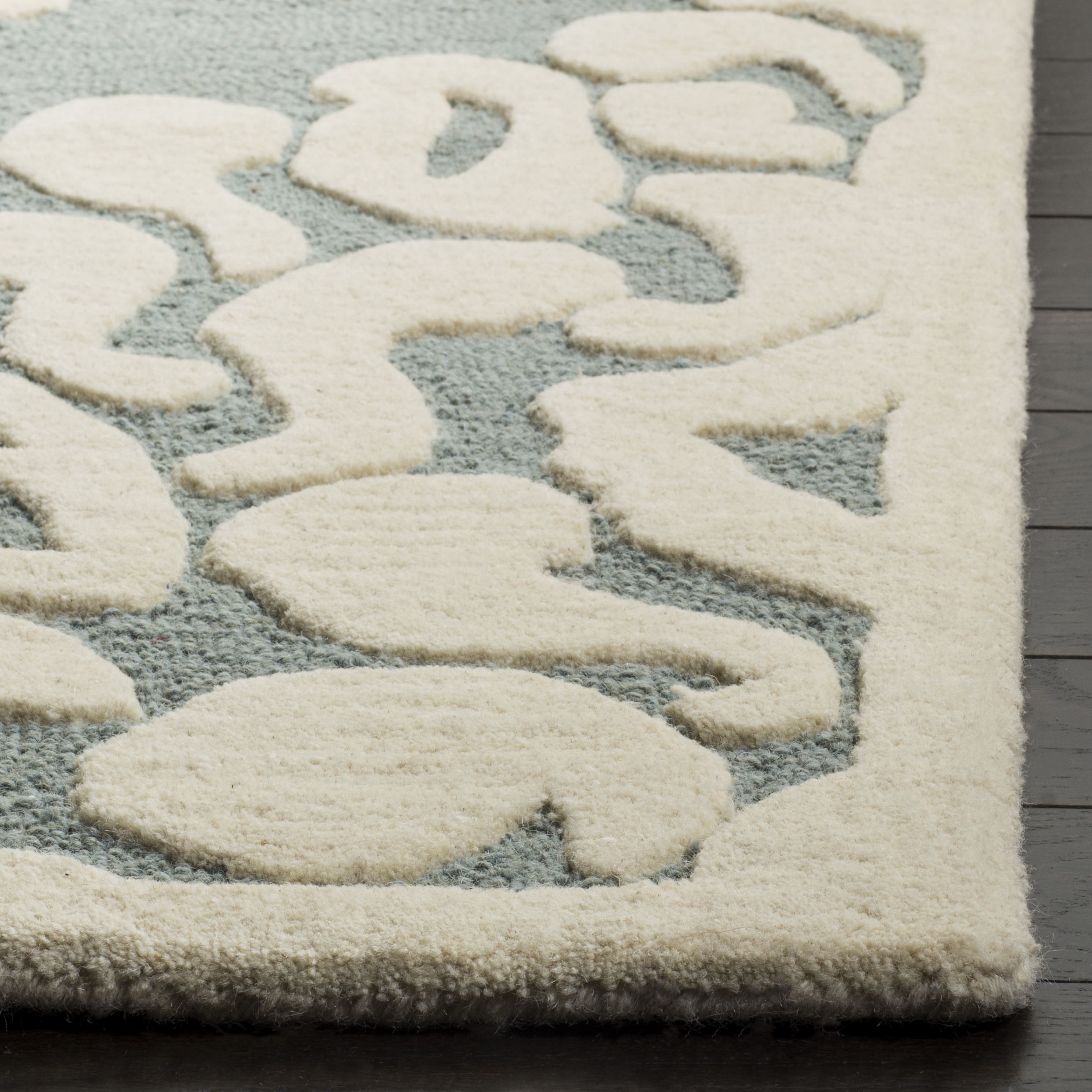Martha Stewart MSR4545A-4 rugs - View #3
