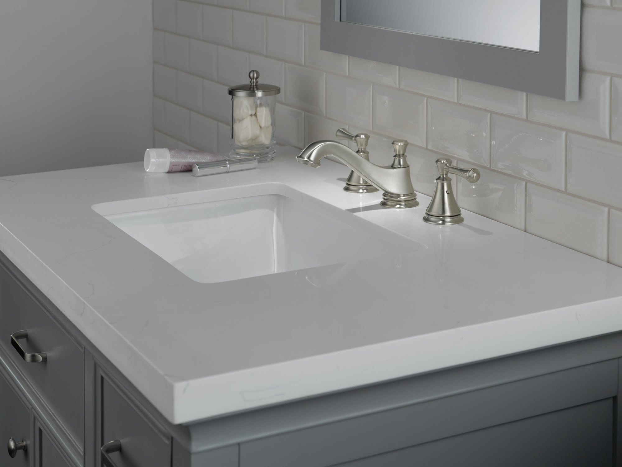 Delta 3595LF-SSMPU-LHP Lavatory-Faucets - View #4