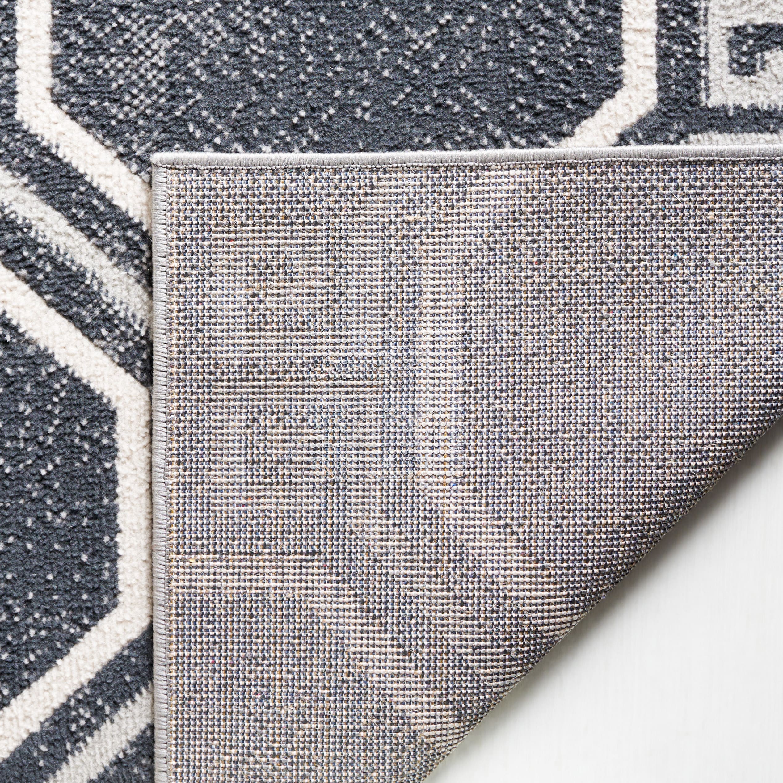 Safavieh ODY818Z-7SQ rugs - View #3