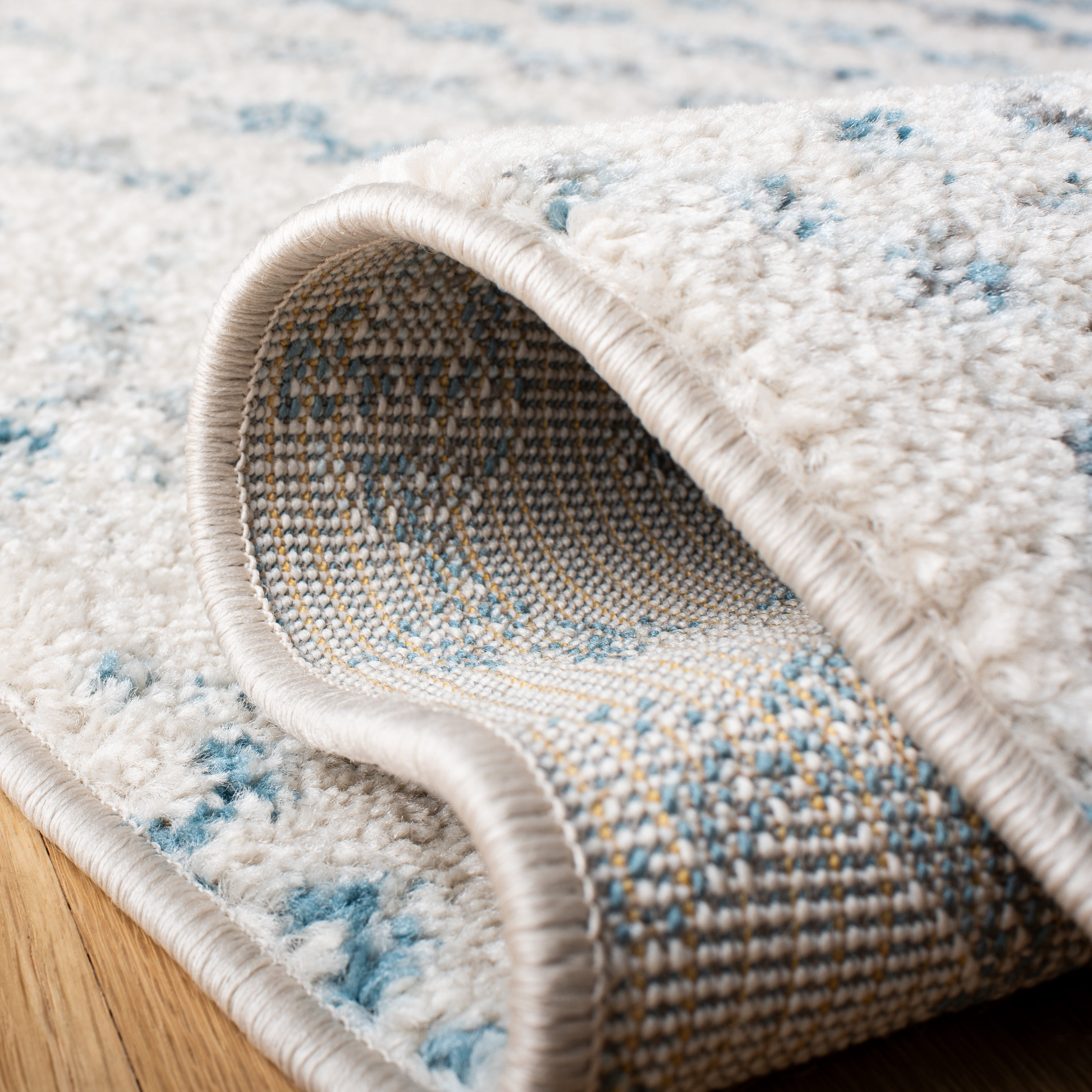 Safavieh TUL240C-7R rugs - View #5