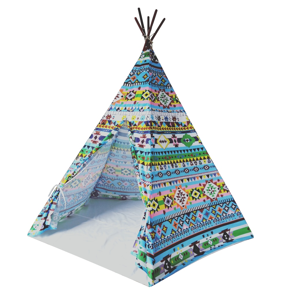 Large indoor outlet teepee