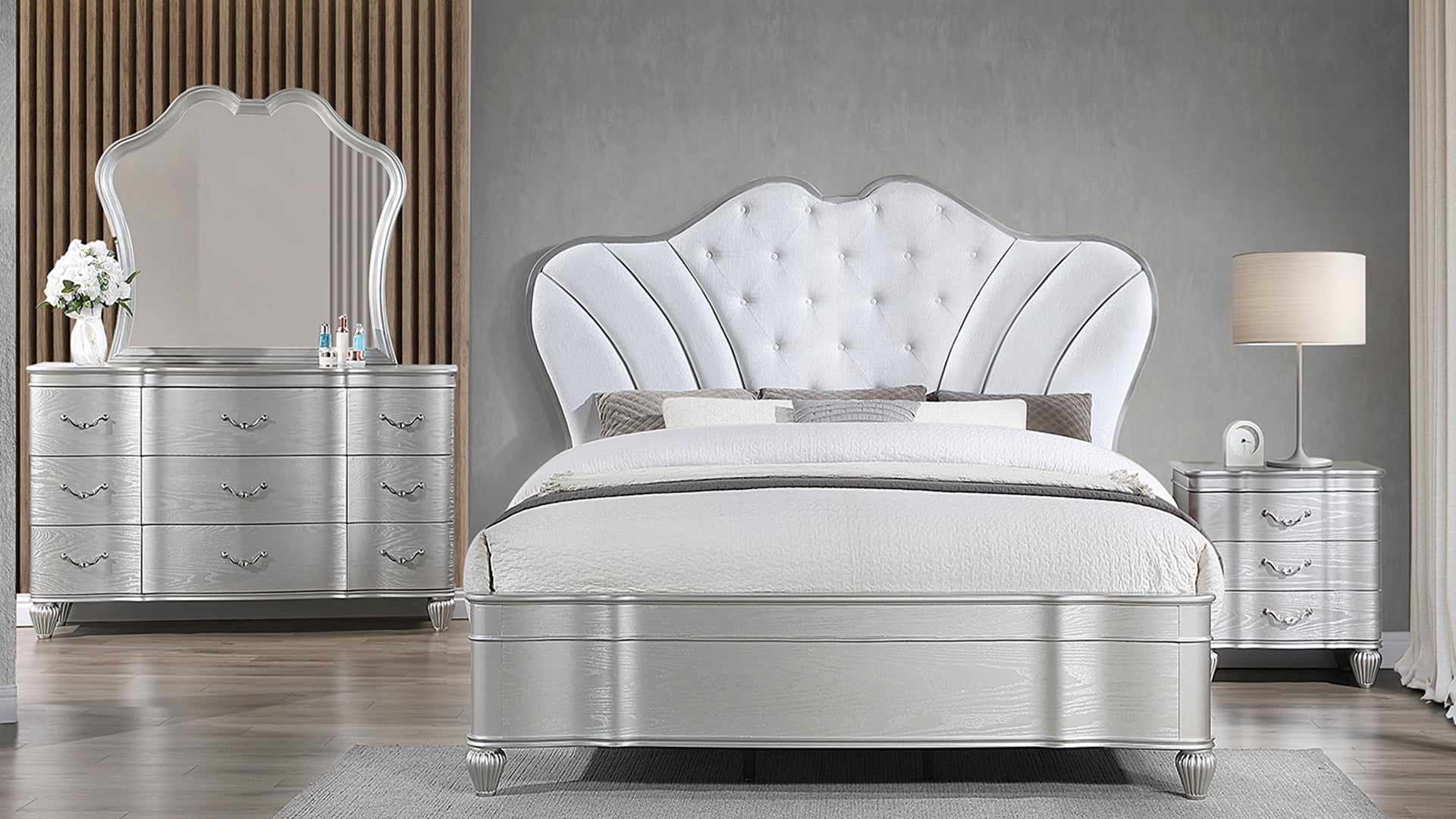 Galaxy 601955554602 Landmark Silver Queen Bedroom Set