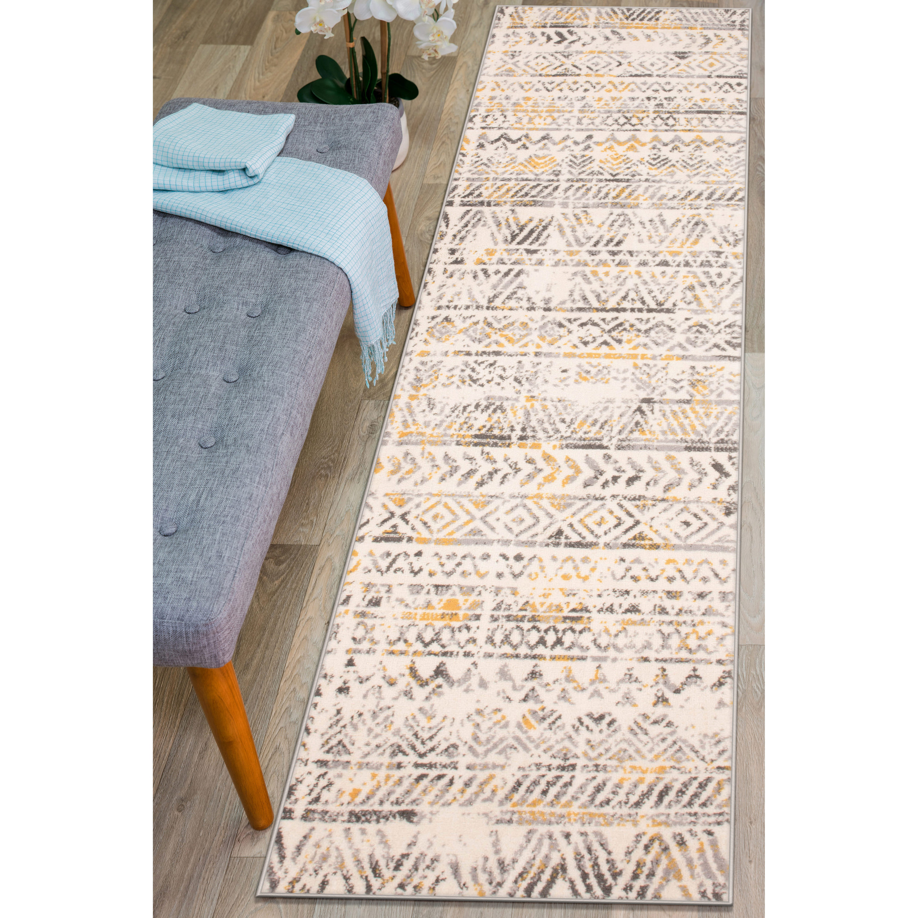 World Rug Gallery MON843YELLOW2X7 Avalon 2 x 7 (ft) Loomed Polypropylene Yellow Rectangular Indoor Geometric Bohemian/Eclectic Runner rug