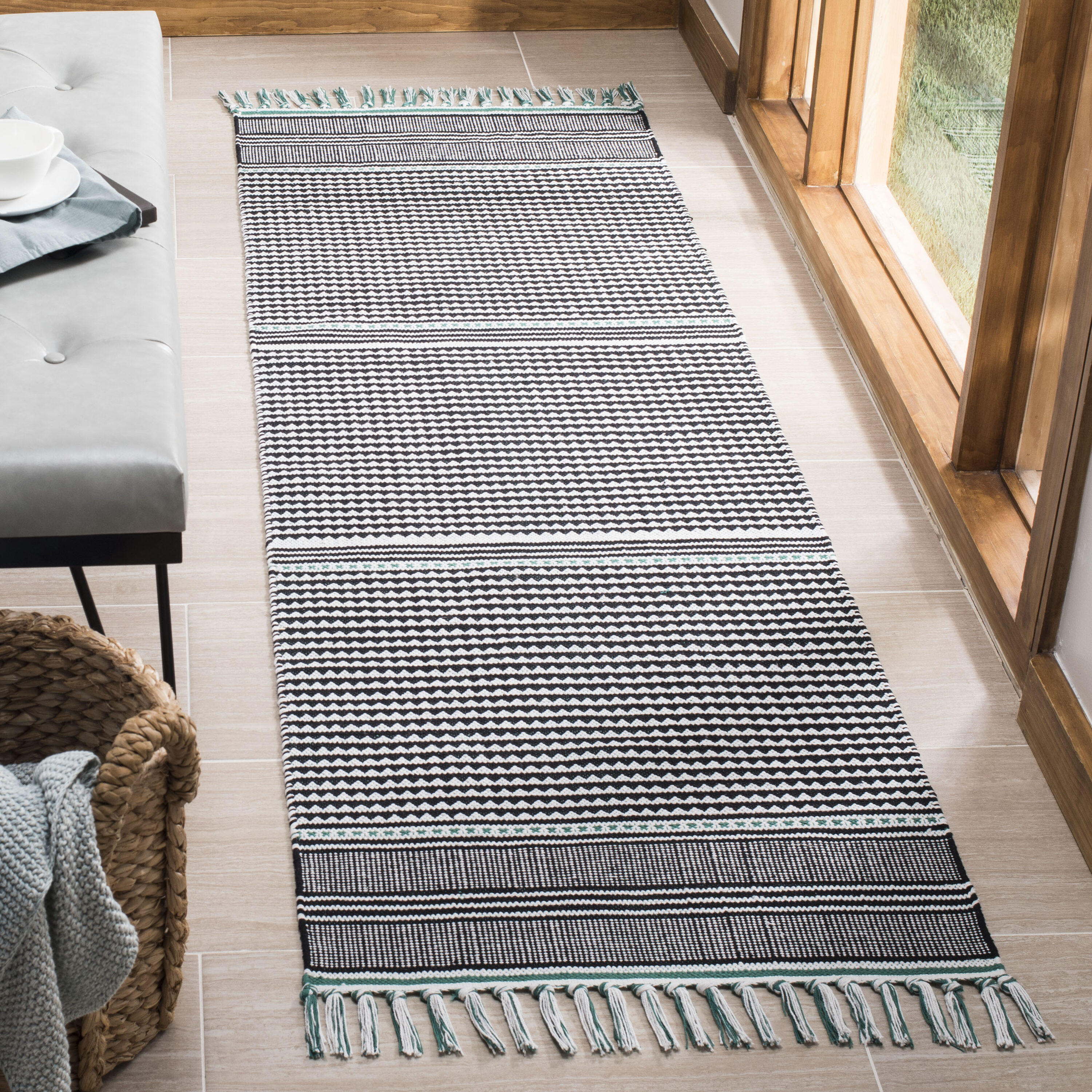 Safavieh MTK607Q-27 Montauk Avalon 2 x 7 (ft) Synthetic Teal/Multi Rectangular Indoor Coastal Runner rug