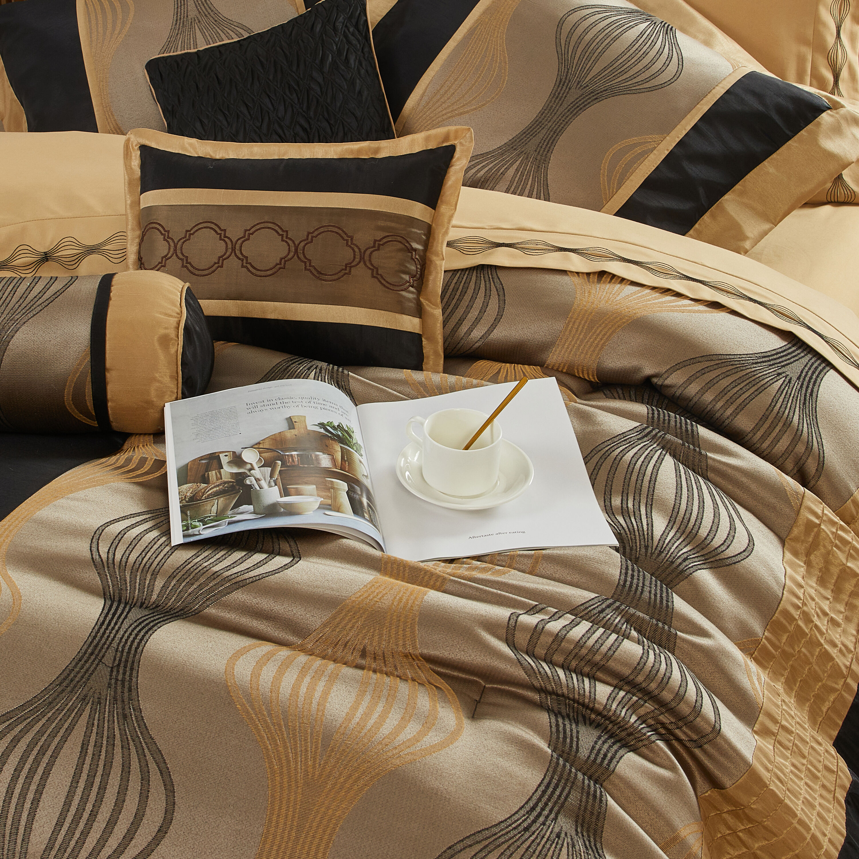 Nanshing KATH-Q-BGLD bedding - View #3