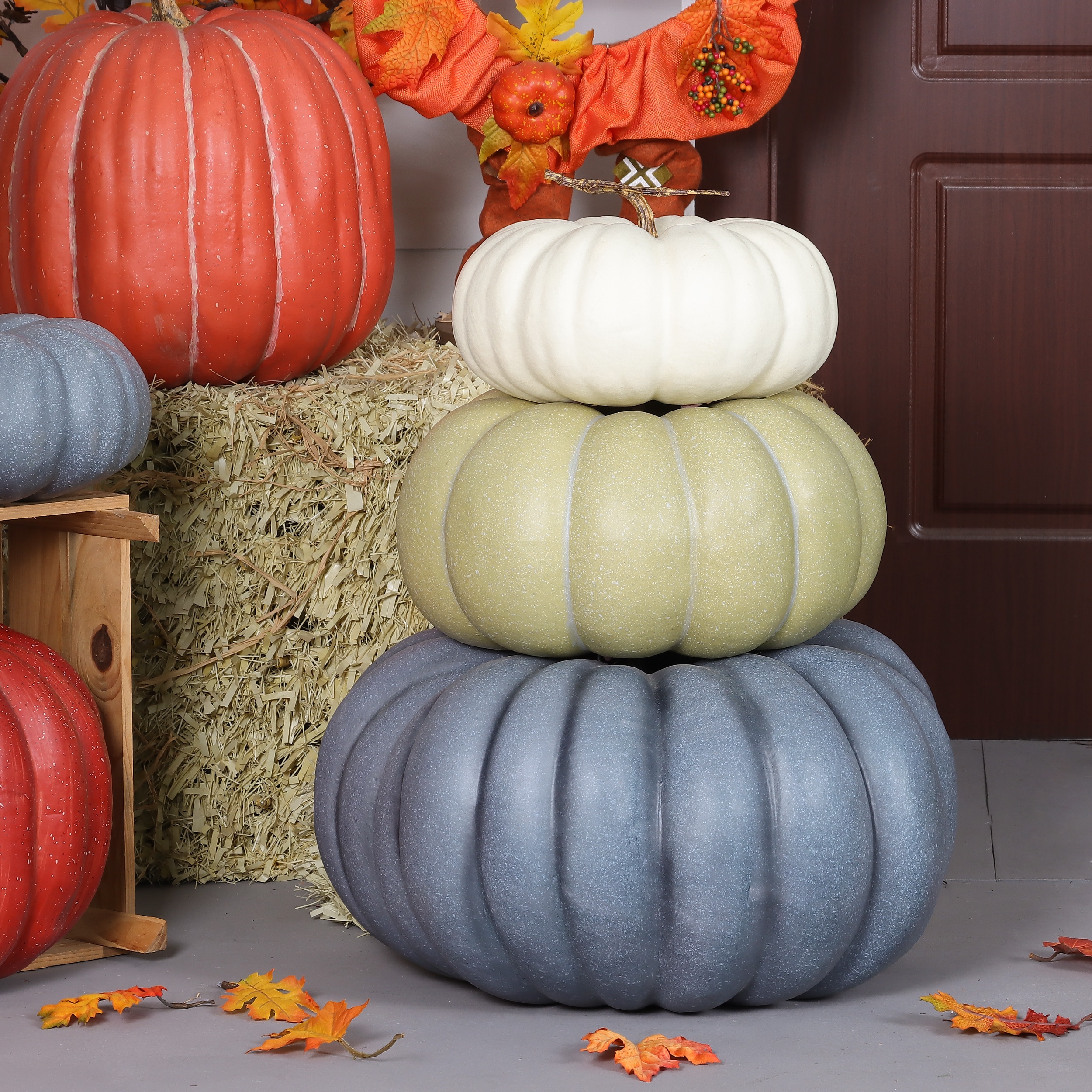 Charming 3-Piece Stacked Pumpkins Decor 24in