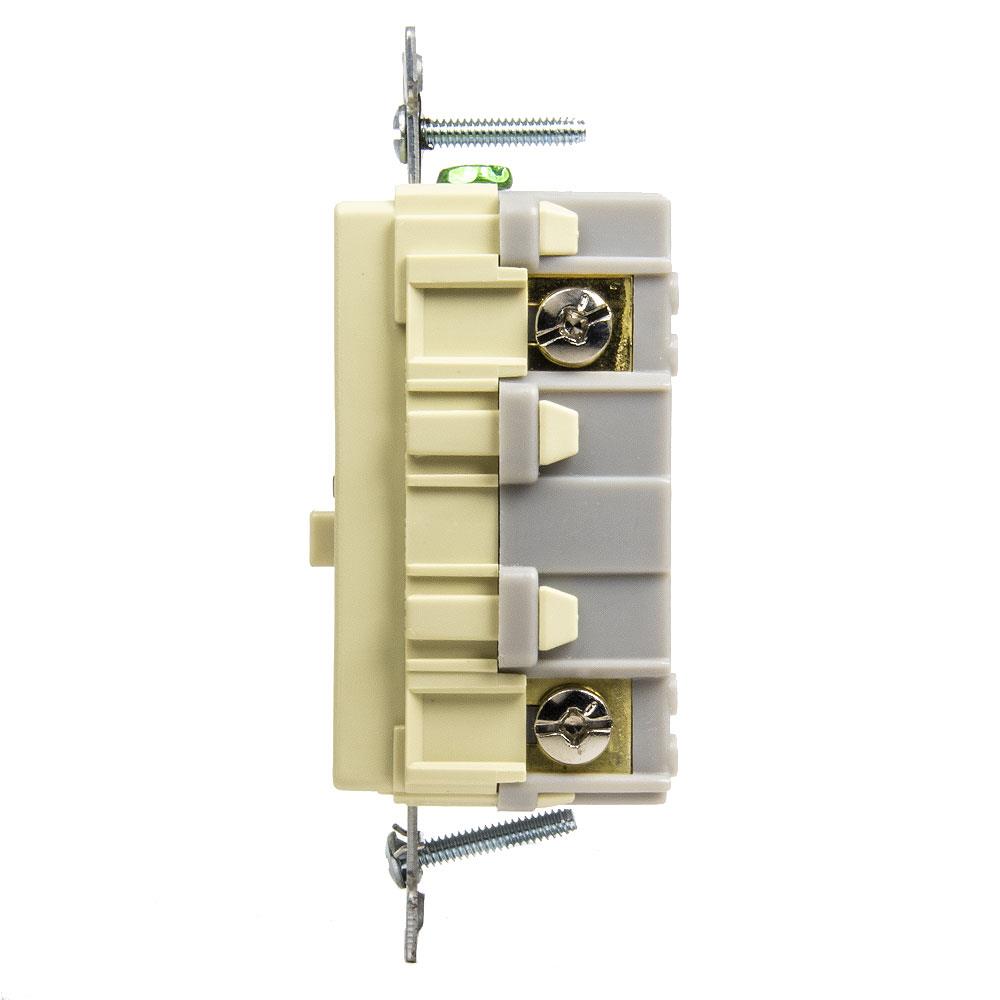Hubbell GFTRST15IZ receptacles - View #2