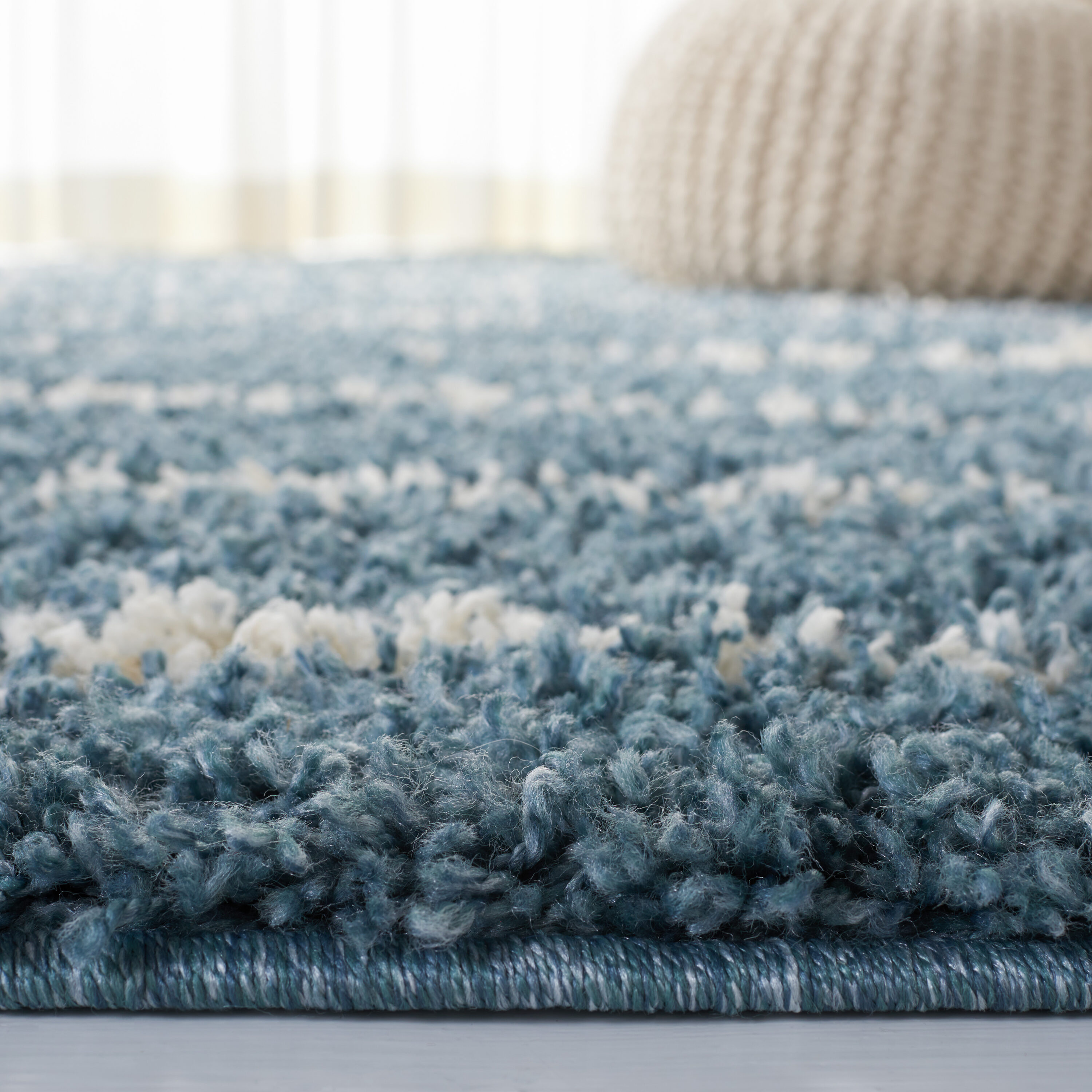Safavieh VNS603K-7SQ rugs - View #4