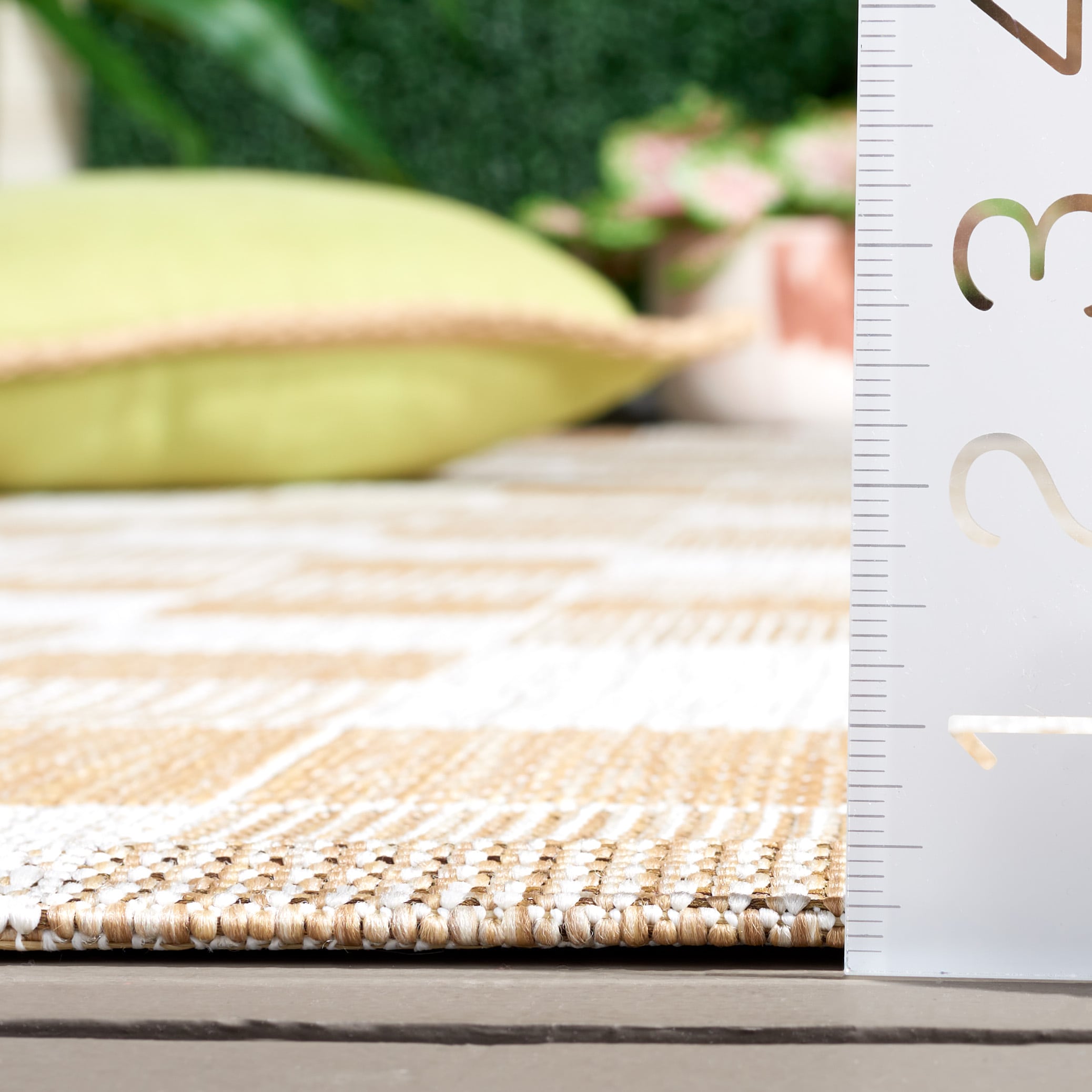Safavieh CY8676-53021-28 rugs - View #3