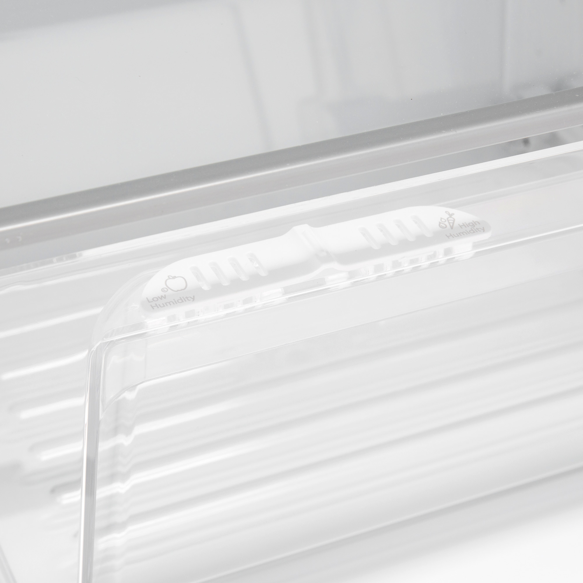Maytag MRT311FFFZ Top-Freezer-Refrigerators - View #3