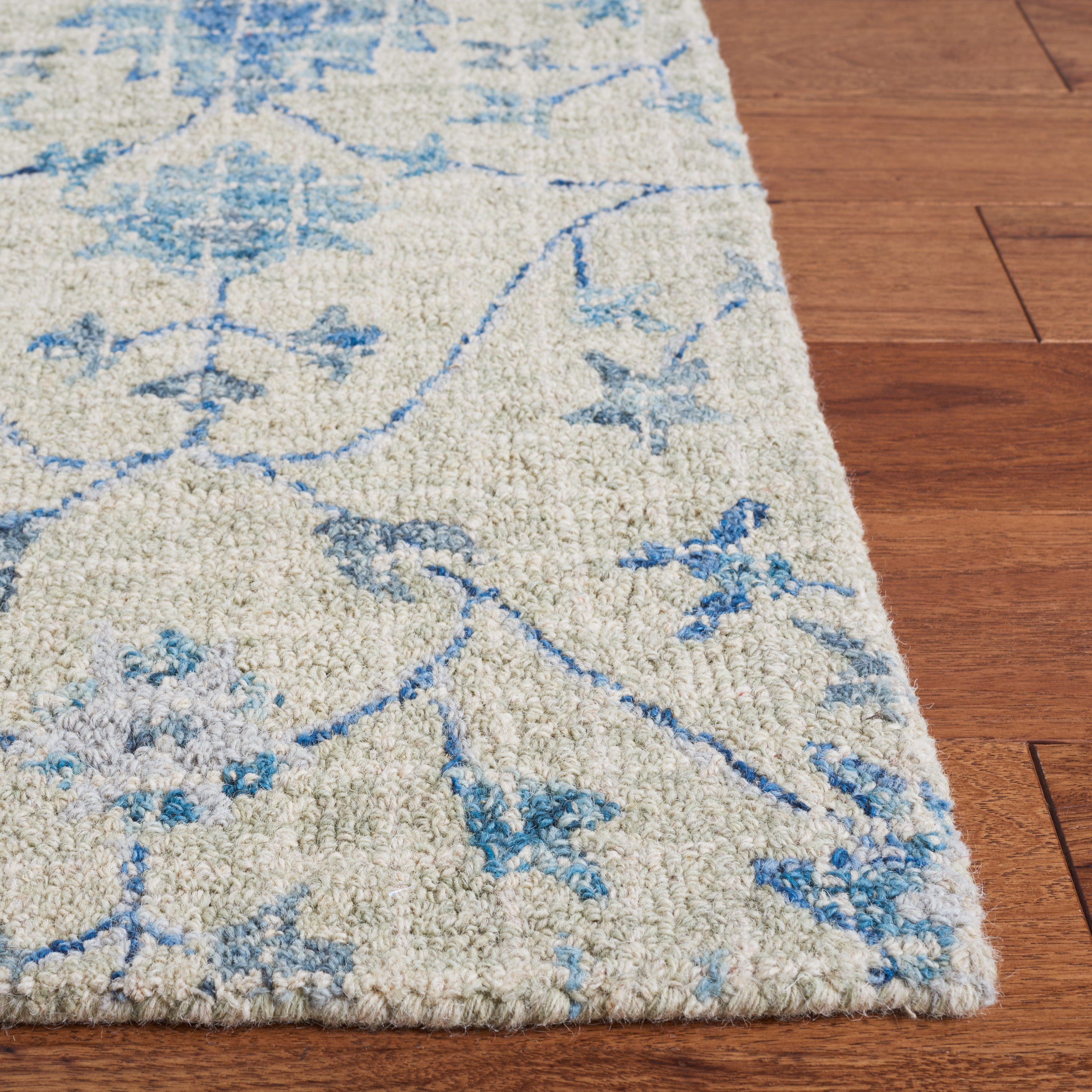 Handmade Tufted Blue Floral Wool Fur Reversible Rug 4' x 6'