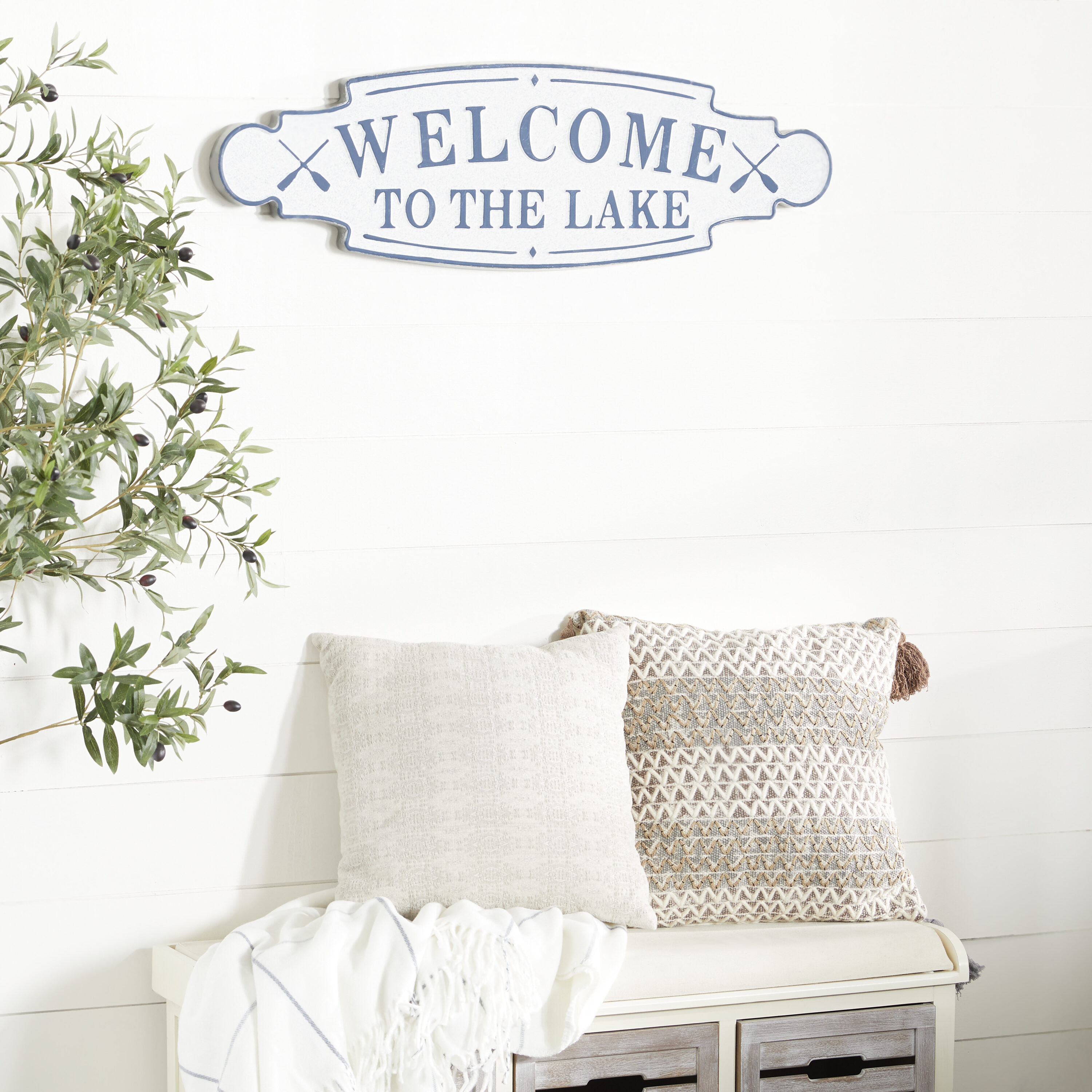 Grayson Lane 89543 36-Inches W x 11-Inches H Metal Welcome to the Lake Sign Wall Phrases Wall sculpture