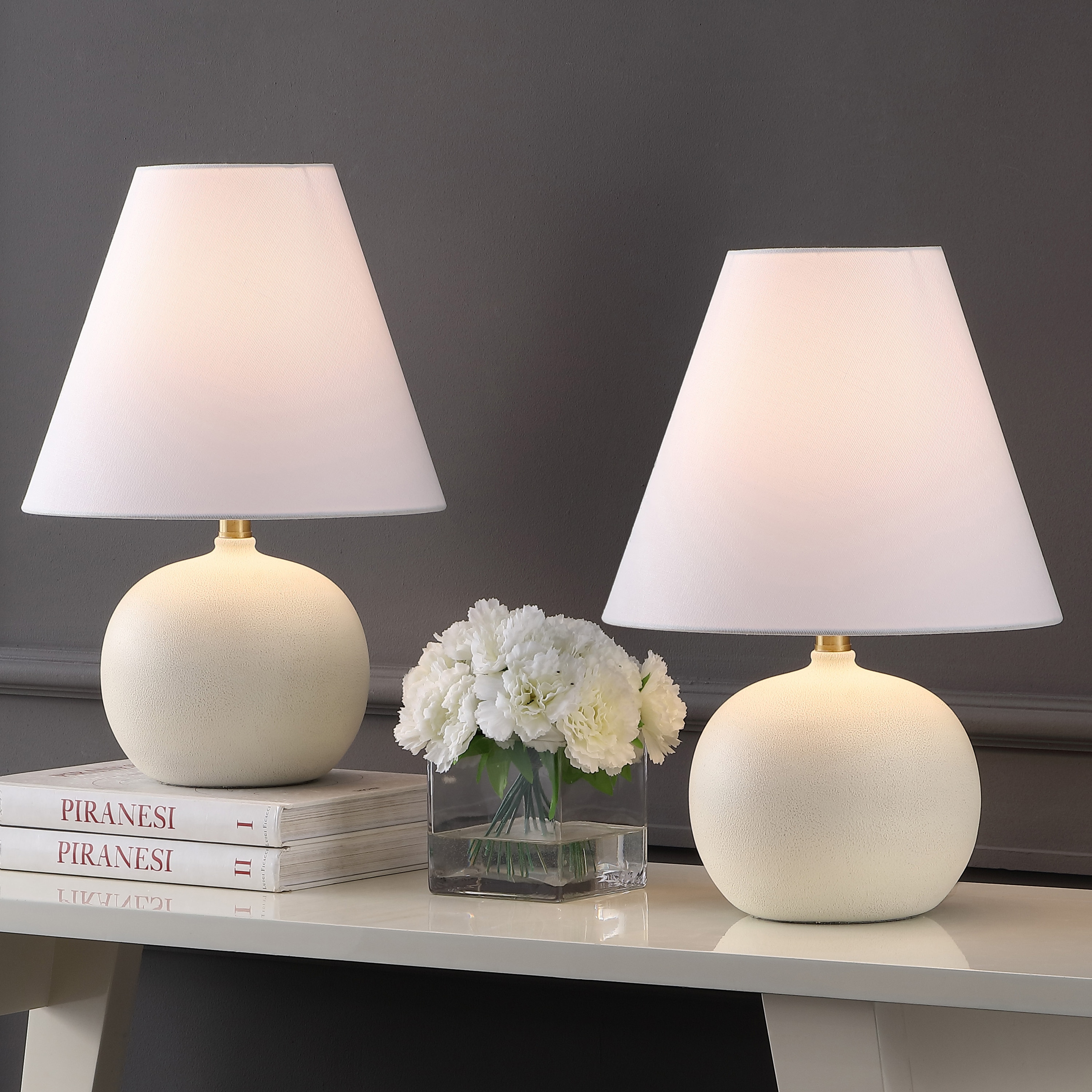 JONATHAN  Y JYL5602B-SET2 Asher Minimalist Scandinavian Resin/Iron Gourd 18.25-in Matte Cream LED Rotary socket Table Lamp with Linen Shade 2 -Set