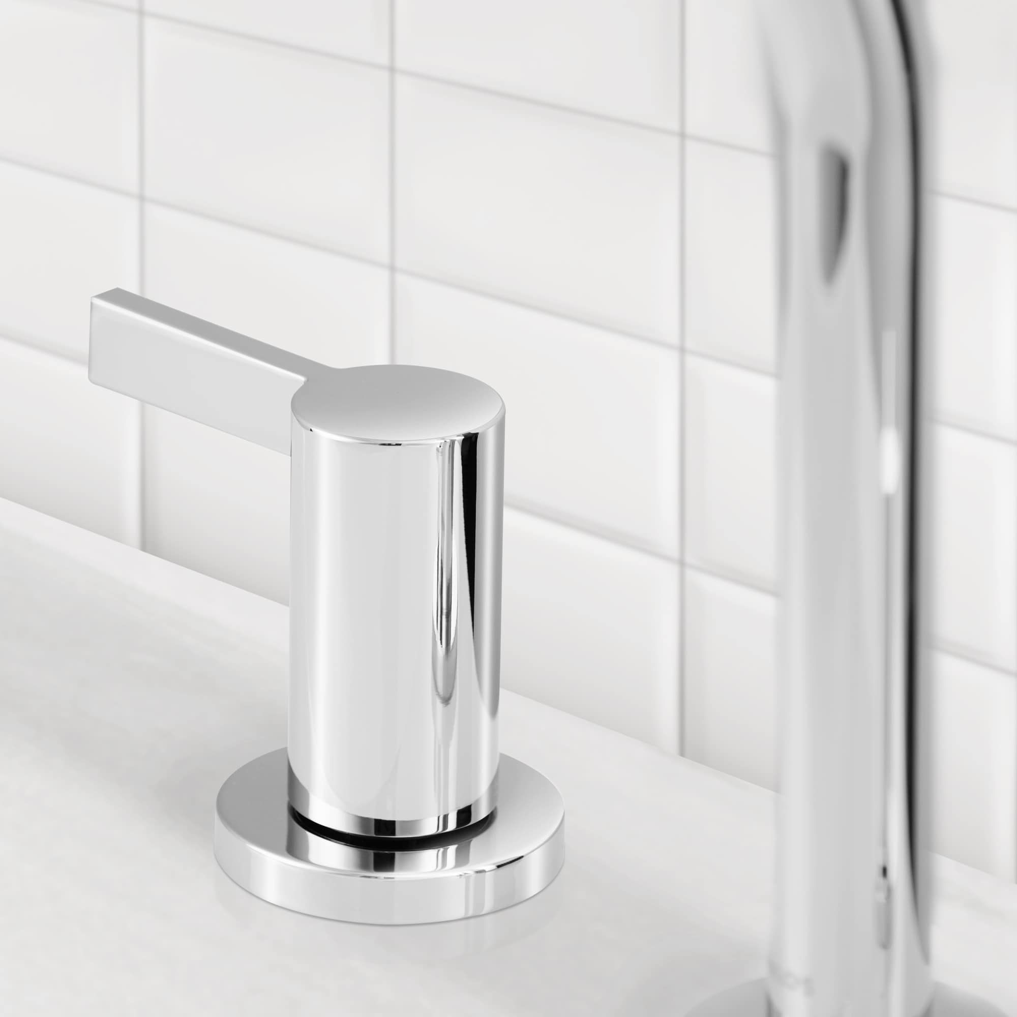 Electra Polished Chrome Widespread 2-Handle Bathroom Faucet