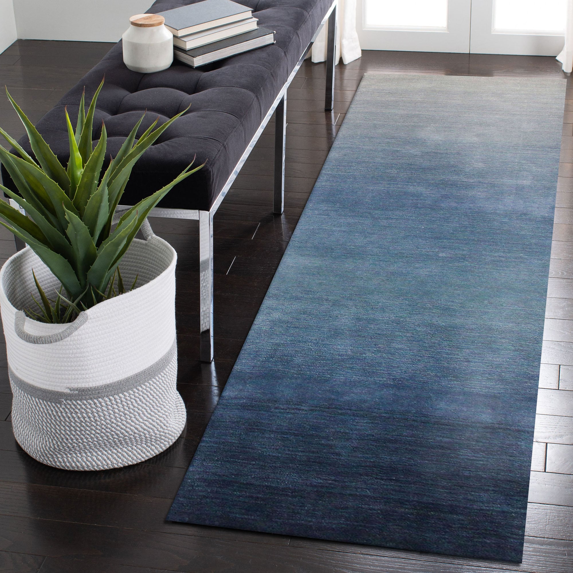 Liora Manne ACAR8920633 Arca 2 x 8 (ft) Loomed Wool Denim Rectangular Indoor Ombre Runner rug