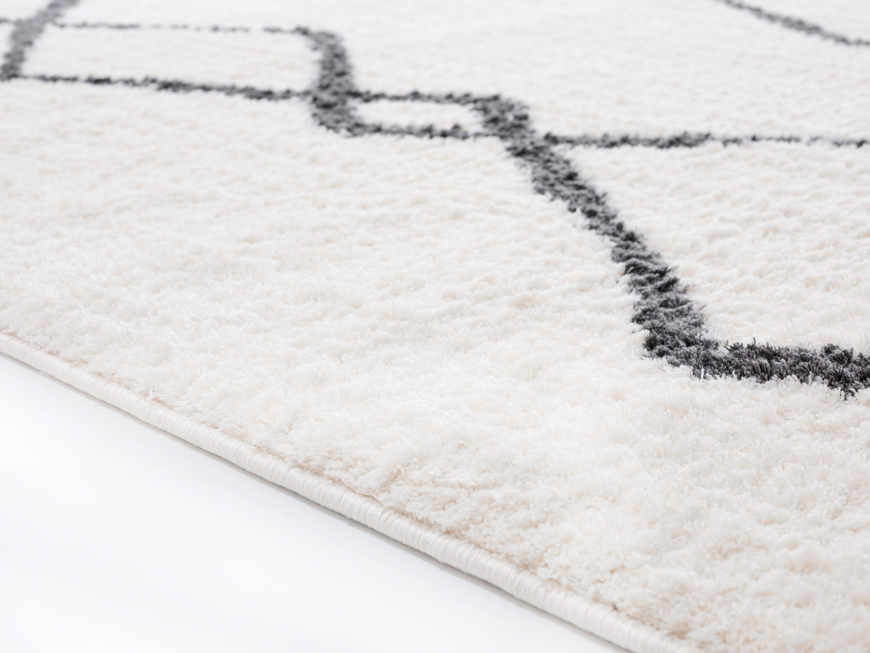 United Weavers Of America 1840 20299 58 rugs - View #3