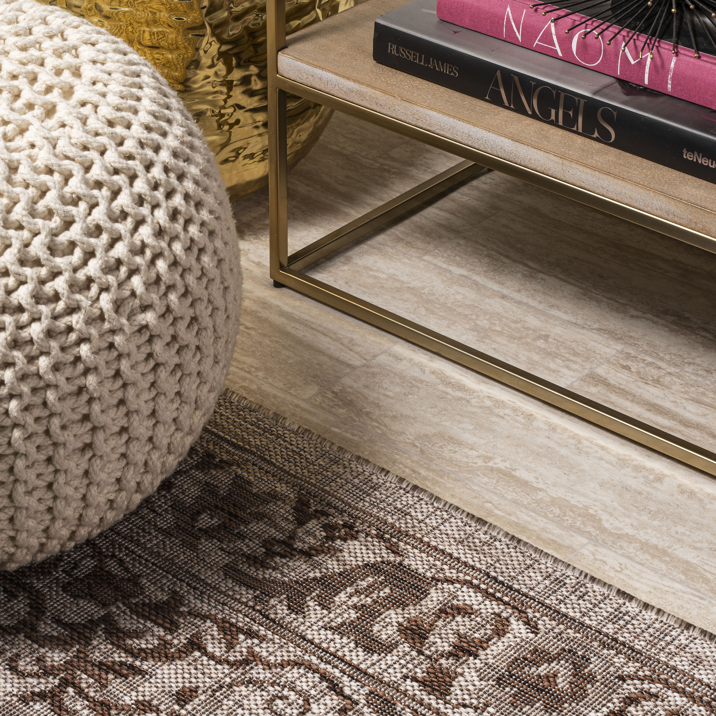 Ivory Medallion Handmade Flat Woven Indoor/Outdoor Rug