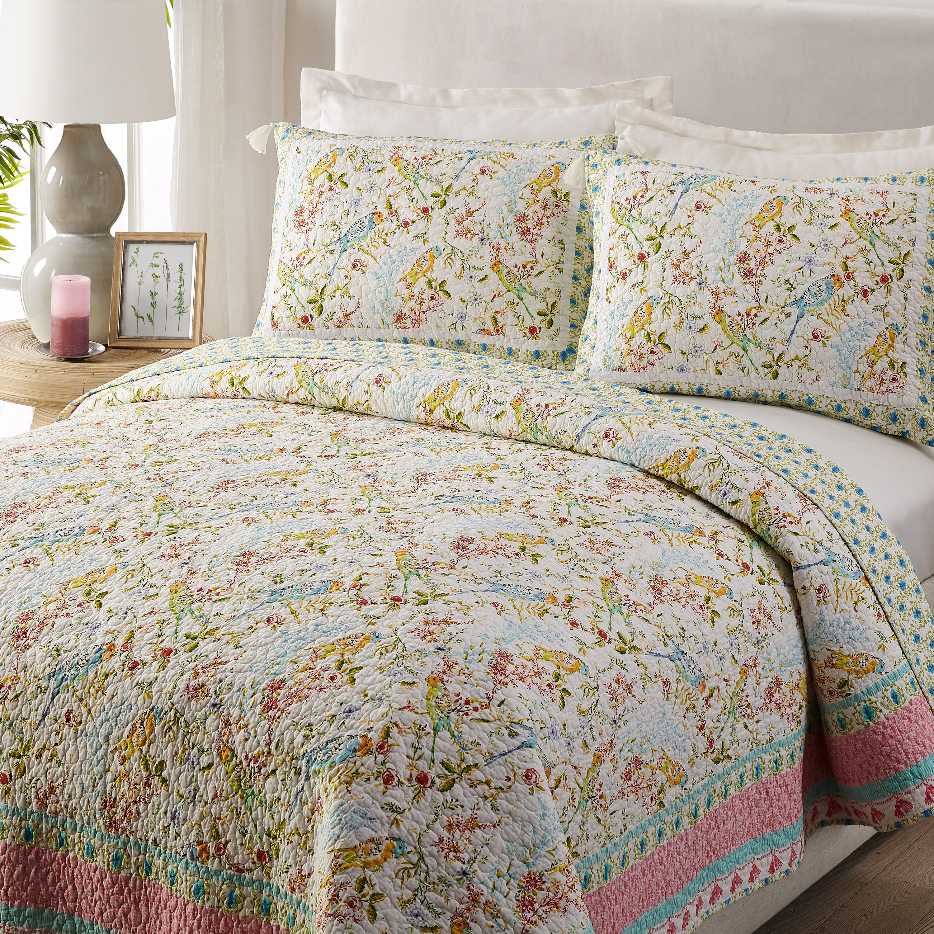 Dena Home Sonnet 3-Piece King Quilt Set A044719PKNFS at Lowes.com