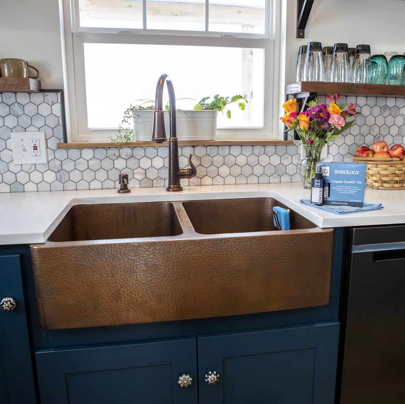 Adams Undermount Farmhouse Apron Front 33-in x 22-in Antique Copper Double Equal Bowl Kitchen Sink | - SINKOLOGY K2A-1005ND