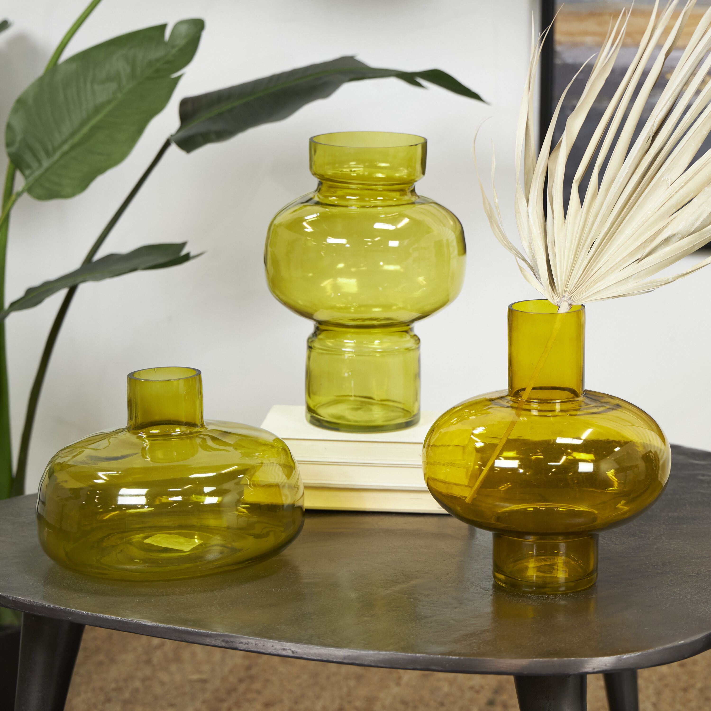 The Novogratz 822208 3 -Pack Green Glass Eclectic Vase