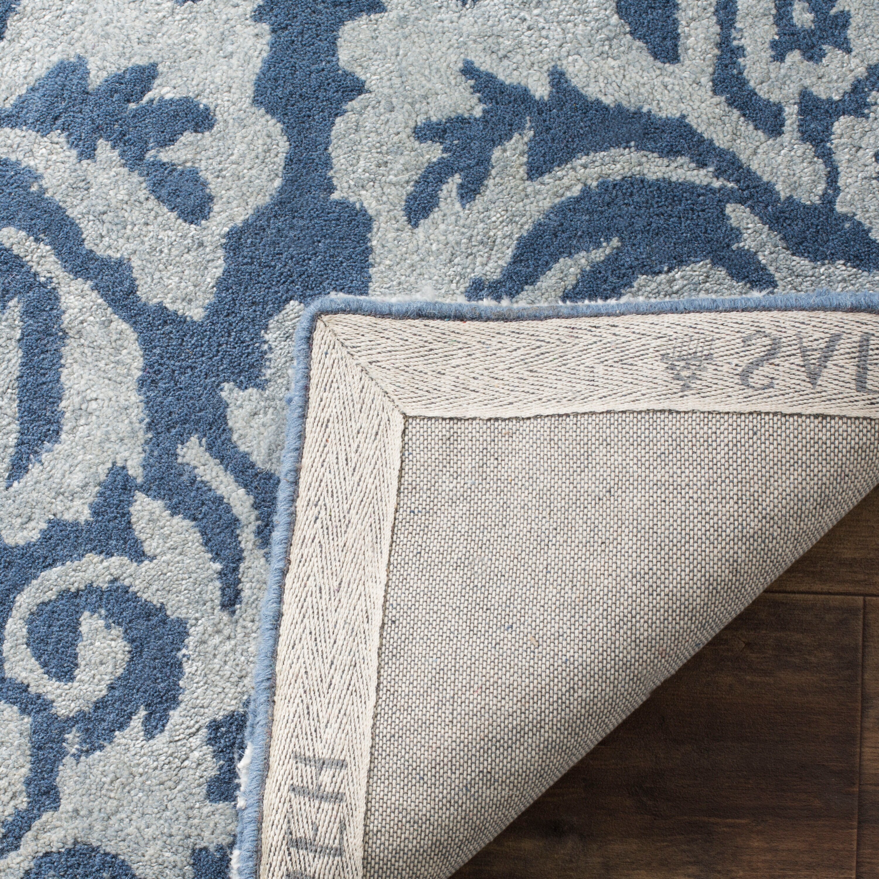 Safavieh BEL156B-24 rugs - View #4