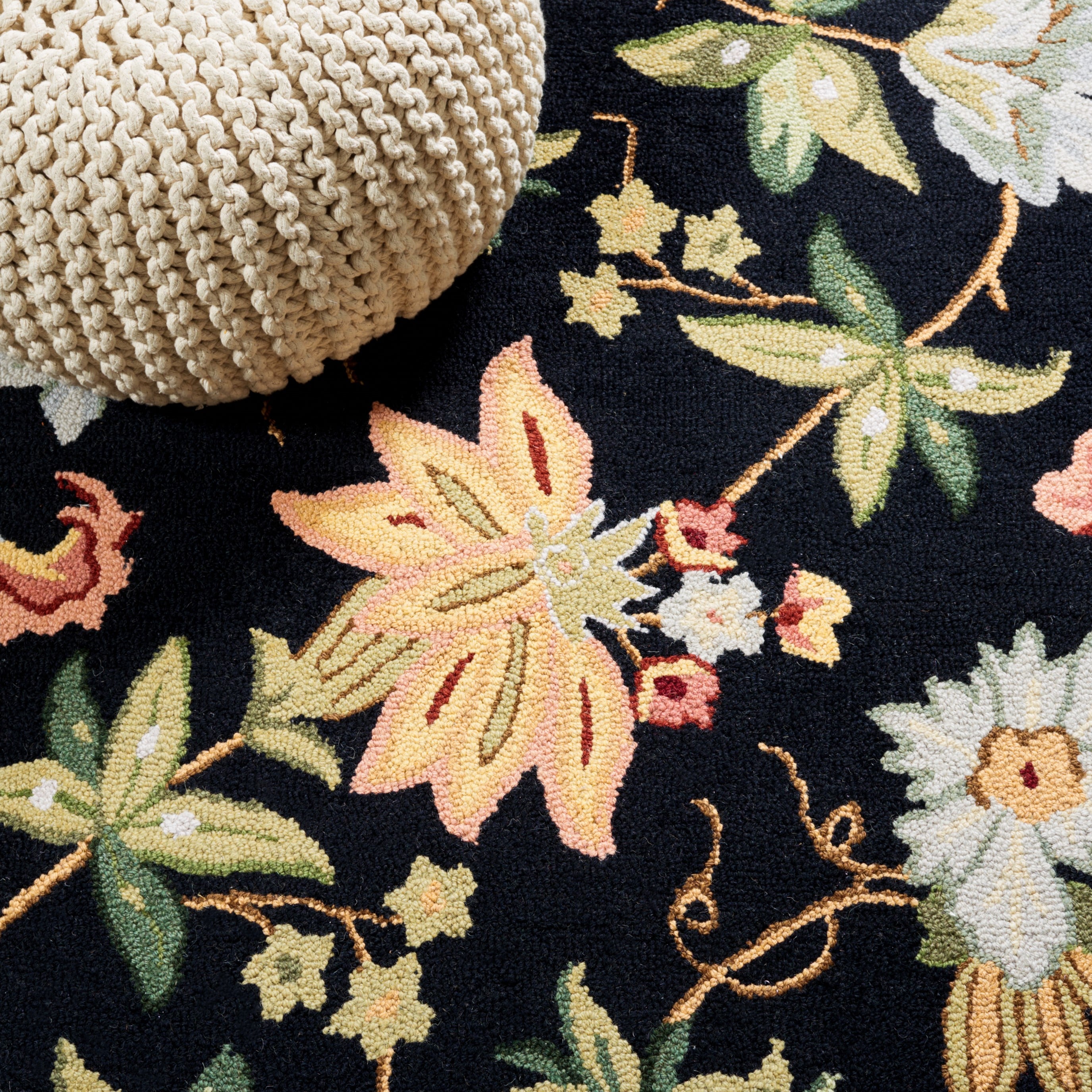 Safavieh HK311A-210 rugs - View #6