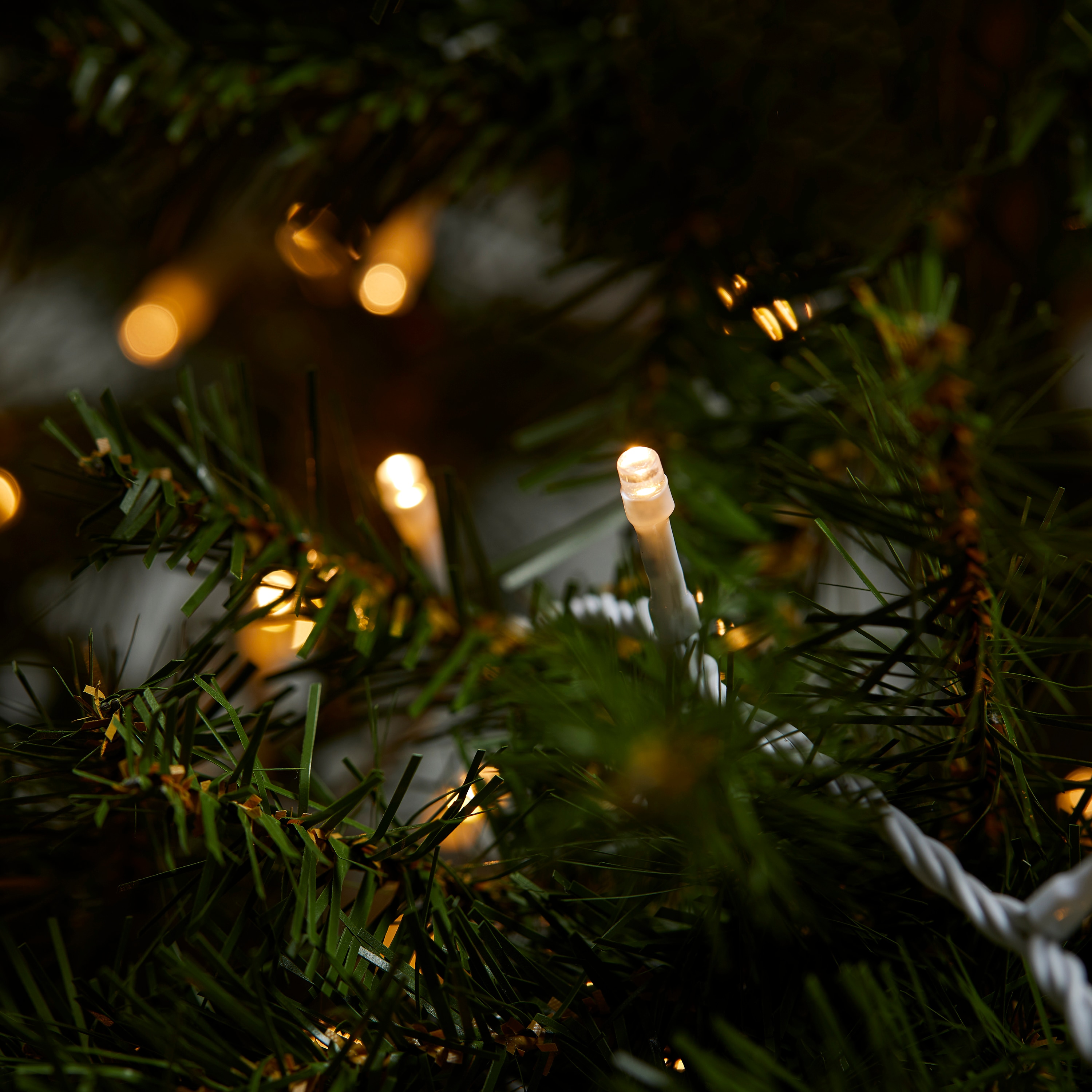 GE 93876LO Christmas-String-Lights - View #3