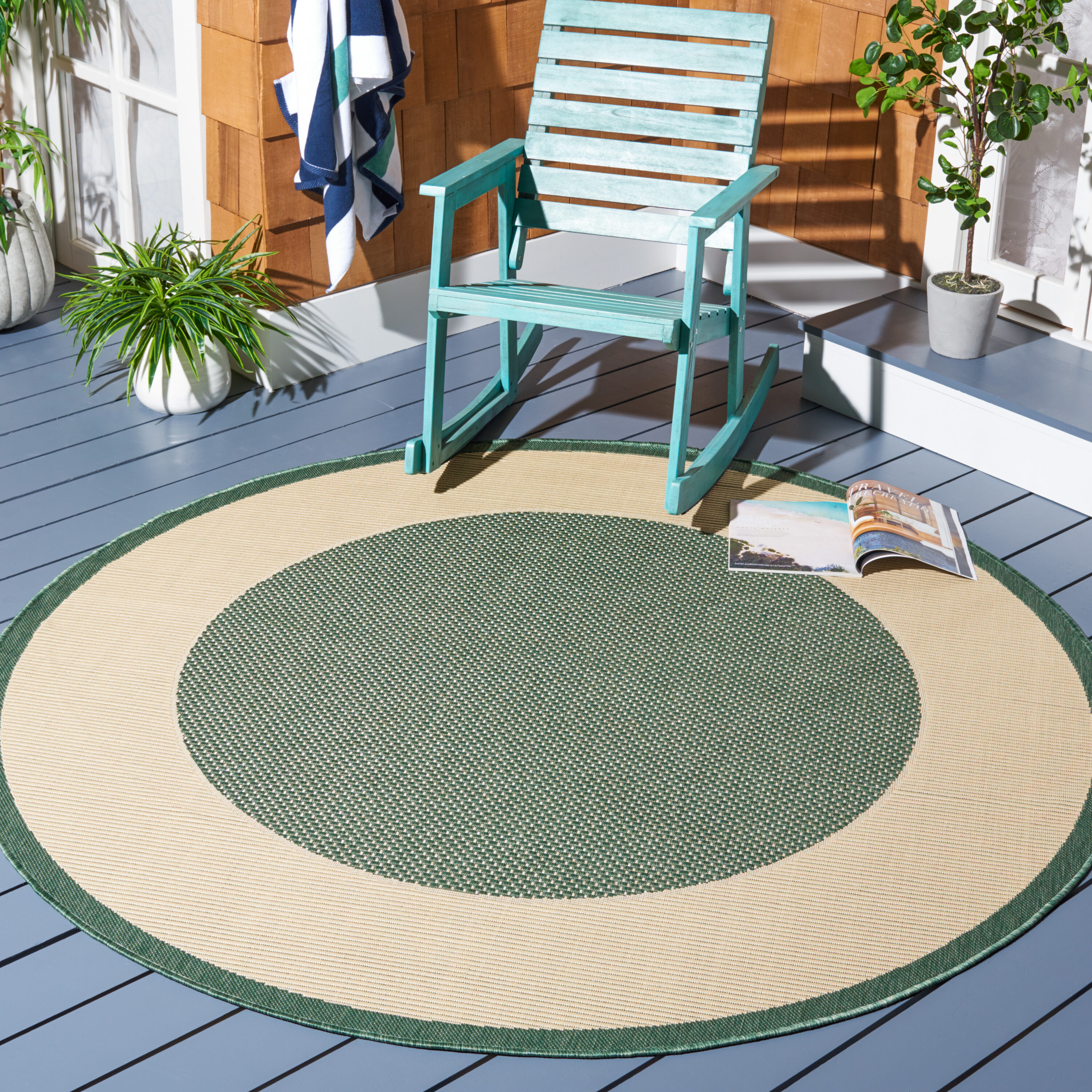 Safavieh CY7987-32221-7R Courtyard 7 x 7 (ft) Loomed Synthetic Dark Green/Beige Round Indoor/Outdoor Solid Area rug