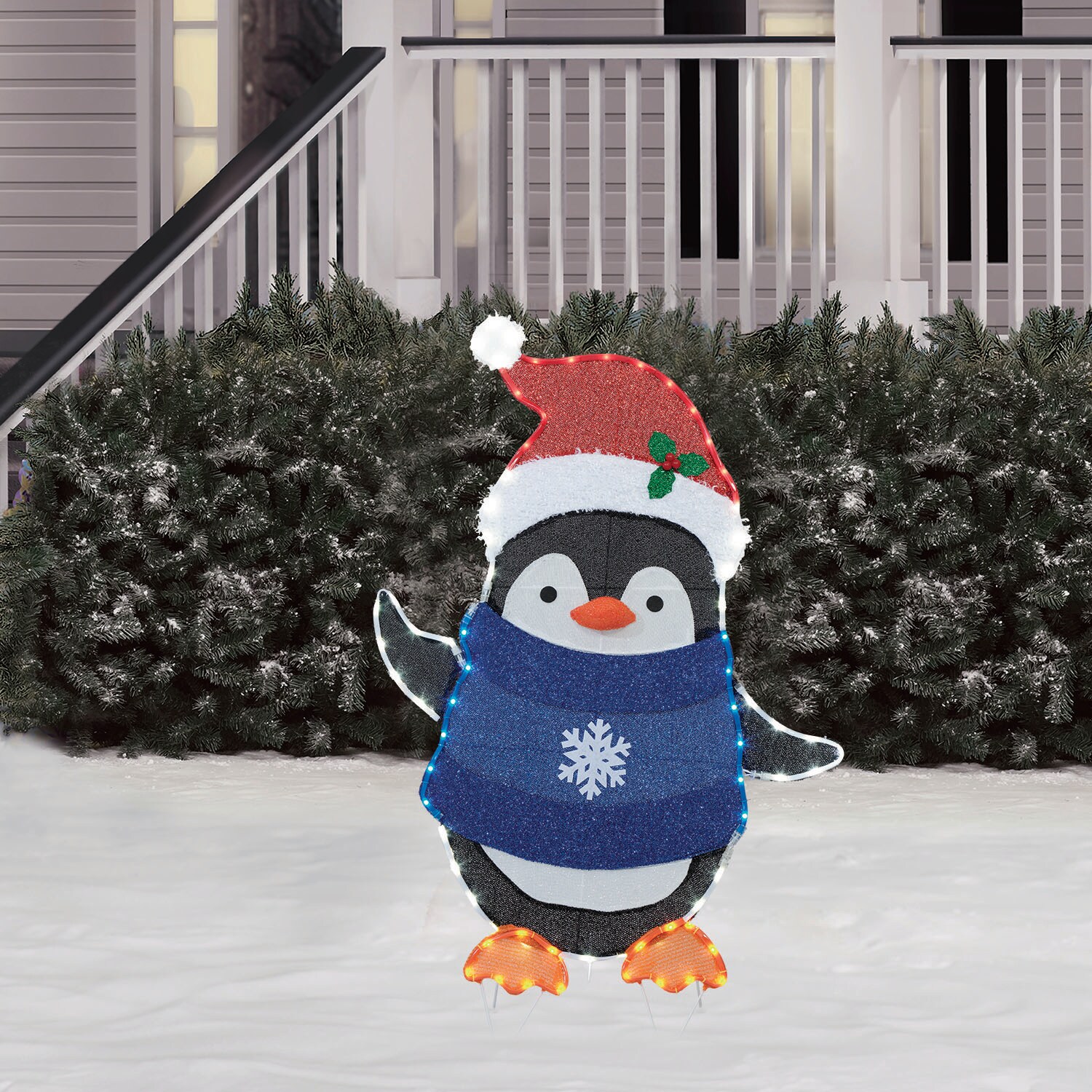 LuxenHome 15-in Penguin Yard Decoration with White LED Lights in the  Outdoor Christmas Decorations department at