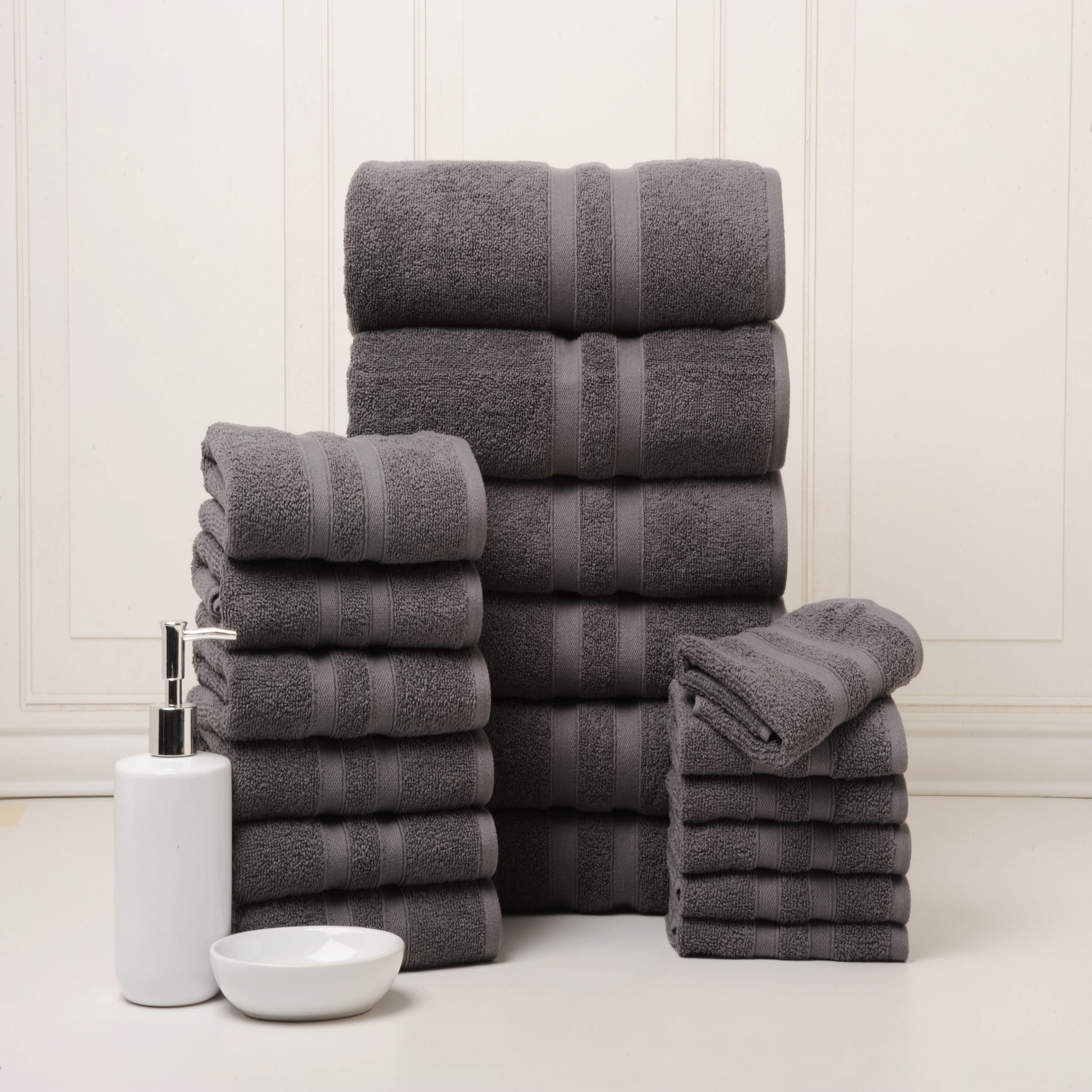 Bibb Home Indulge yourself in spa like luxury with this luxurious six-piece towel set by Bibb Home. The set is made of 100% Egyptian cotton known for its softness, absorbency, and durability. Zero twist cotton loops give you a more luxurious, spa-like experience