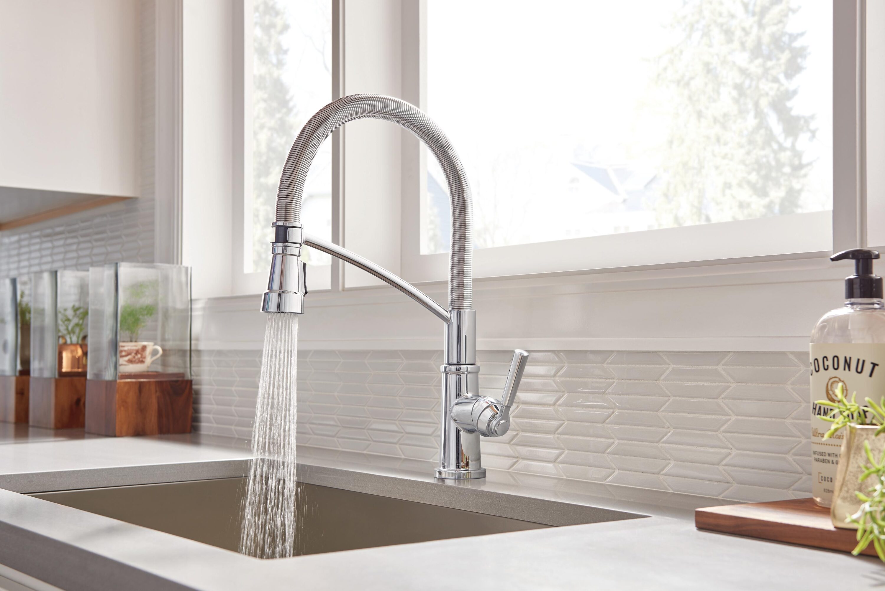 Peerless P7924LF Kitchen-Faucets - View #6