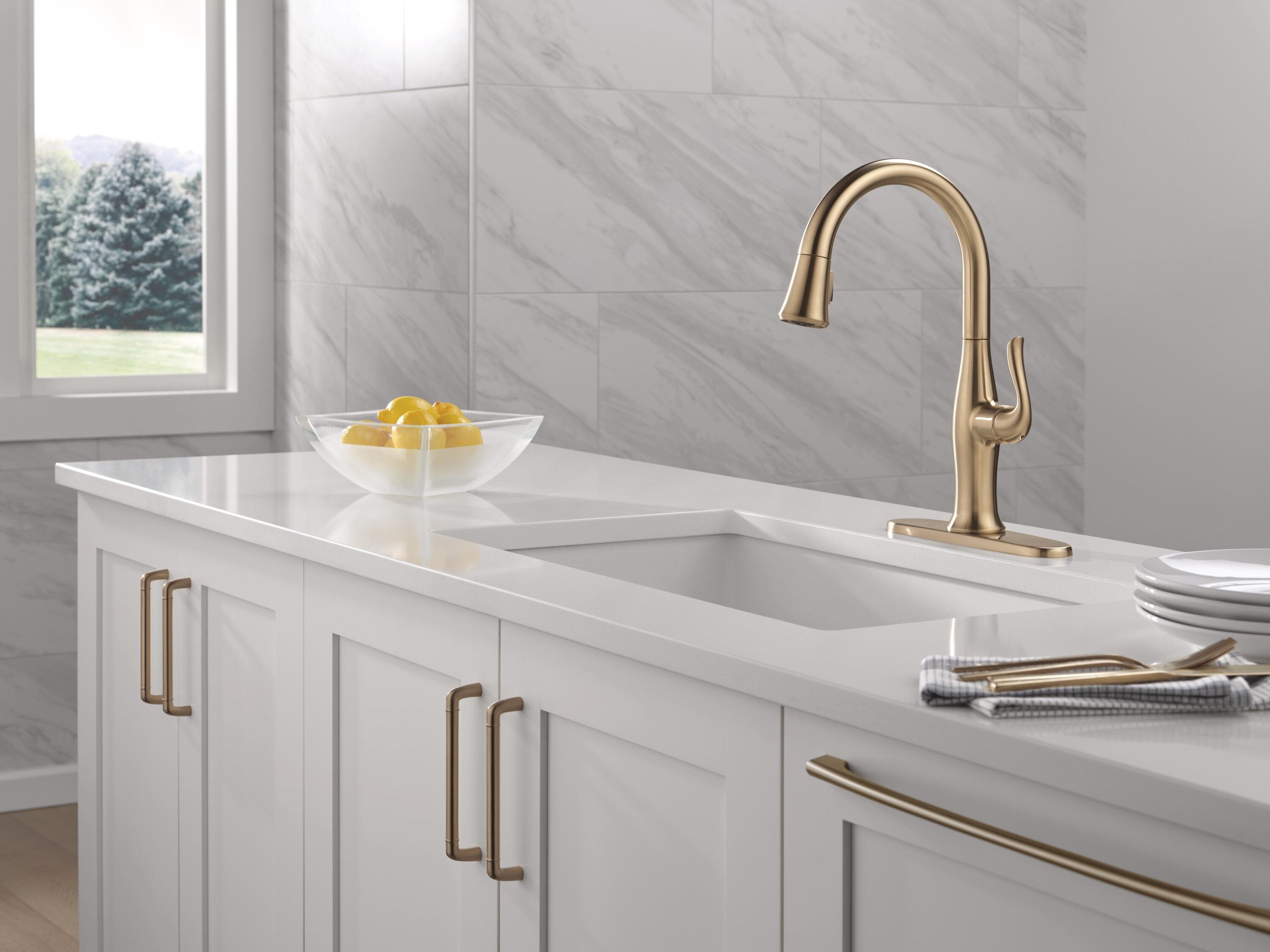 Delta 19729LF-CZ Kitchen-Faucets - View #10