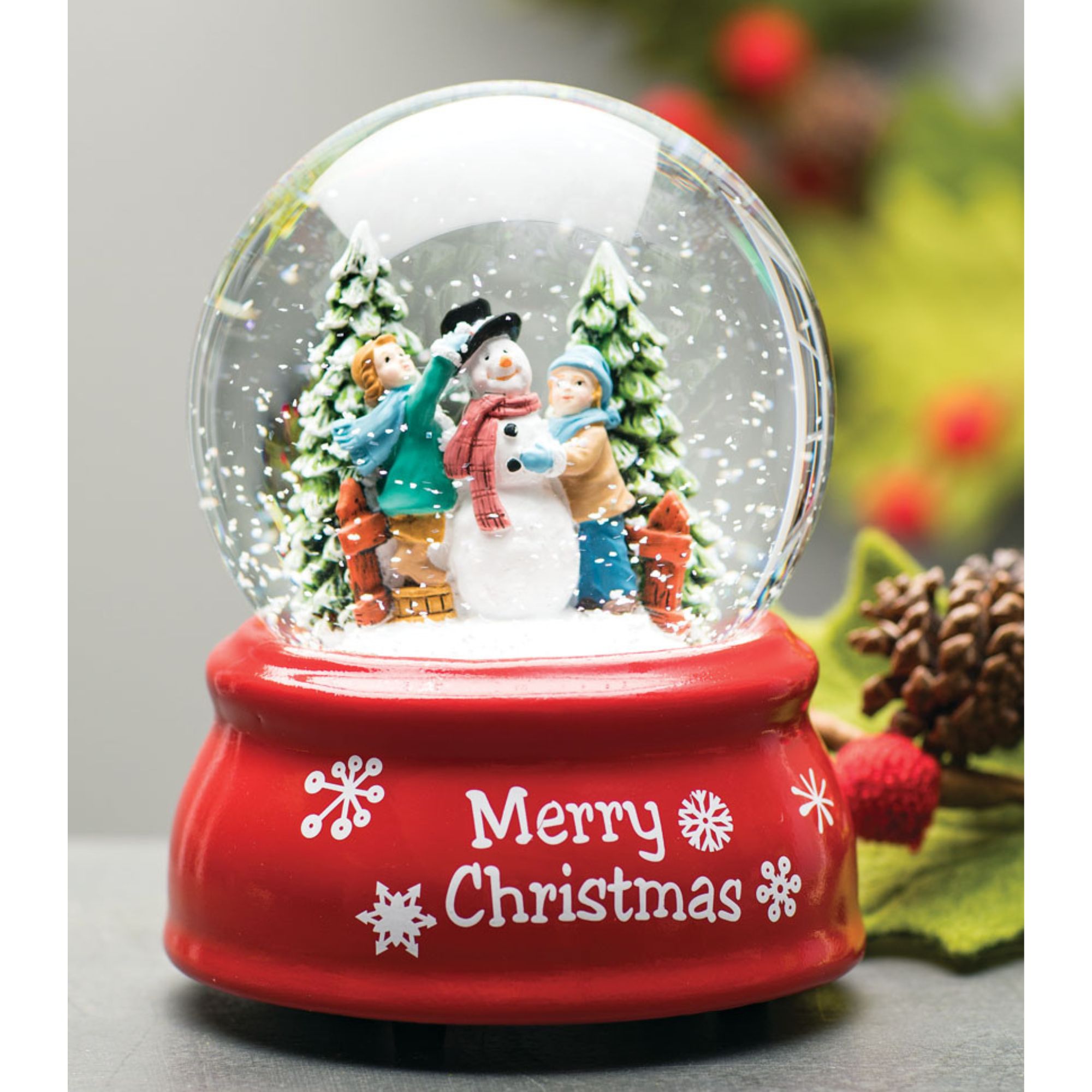 Grinch 6.3-in Musical Decoration Dr. Seuss The Grinch Snowflake  Battery-operated Batteries Included Christmas Decor in the Christmas Decor  department at