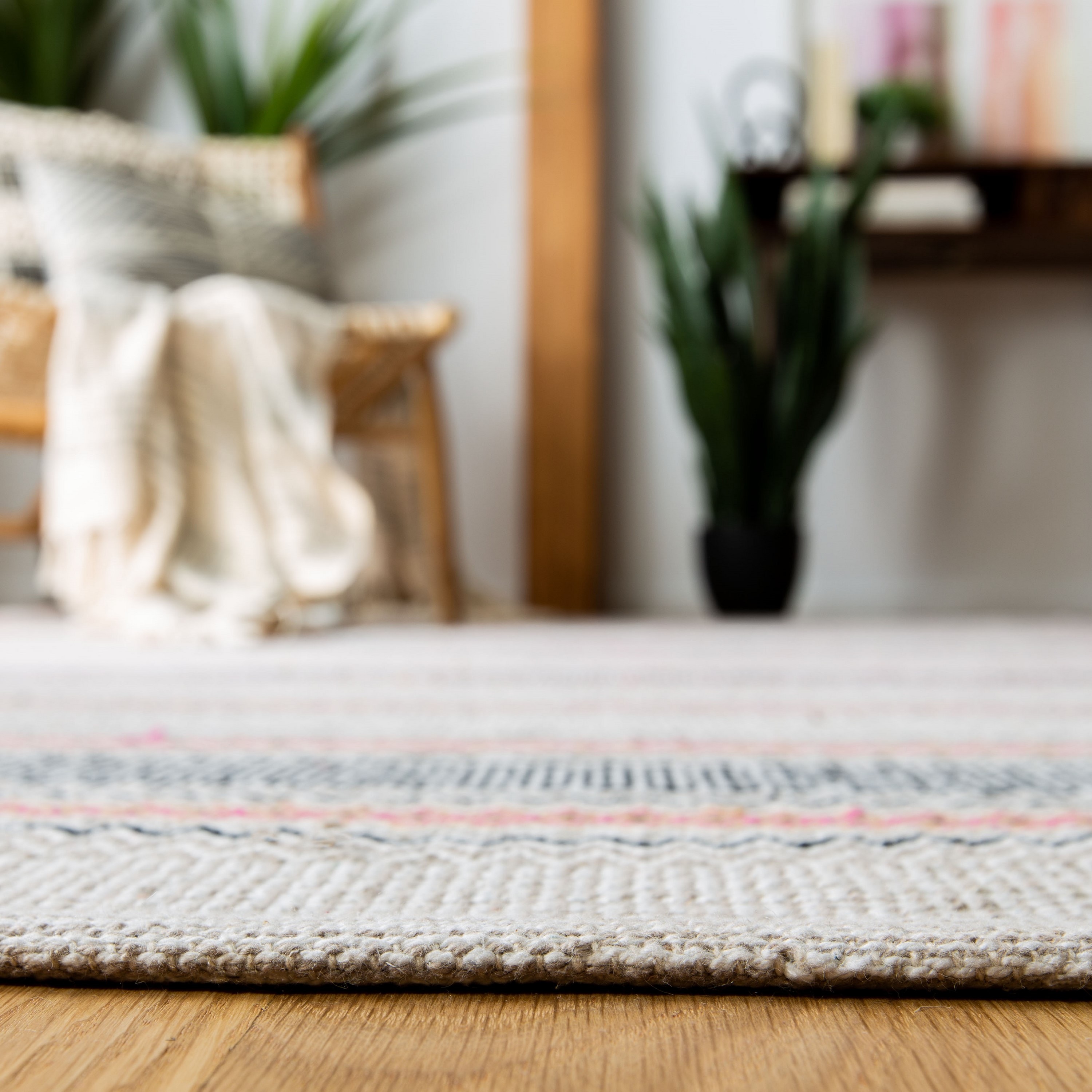 Safavieh MTK536U-3 rugs - View #4