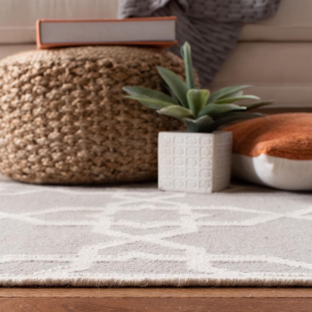 Safavieh DHU548G-6SQ rugs - View #6