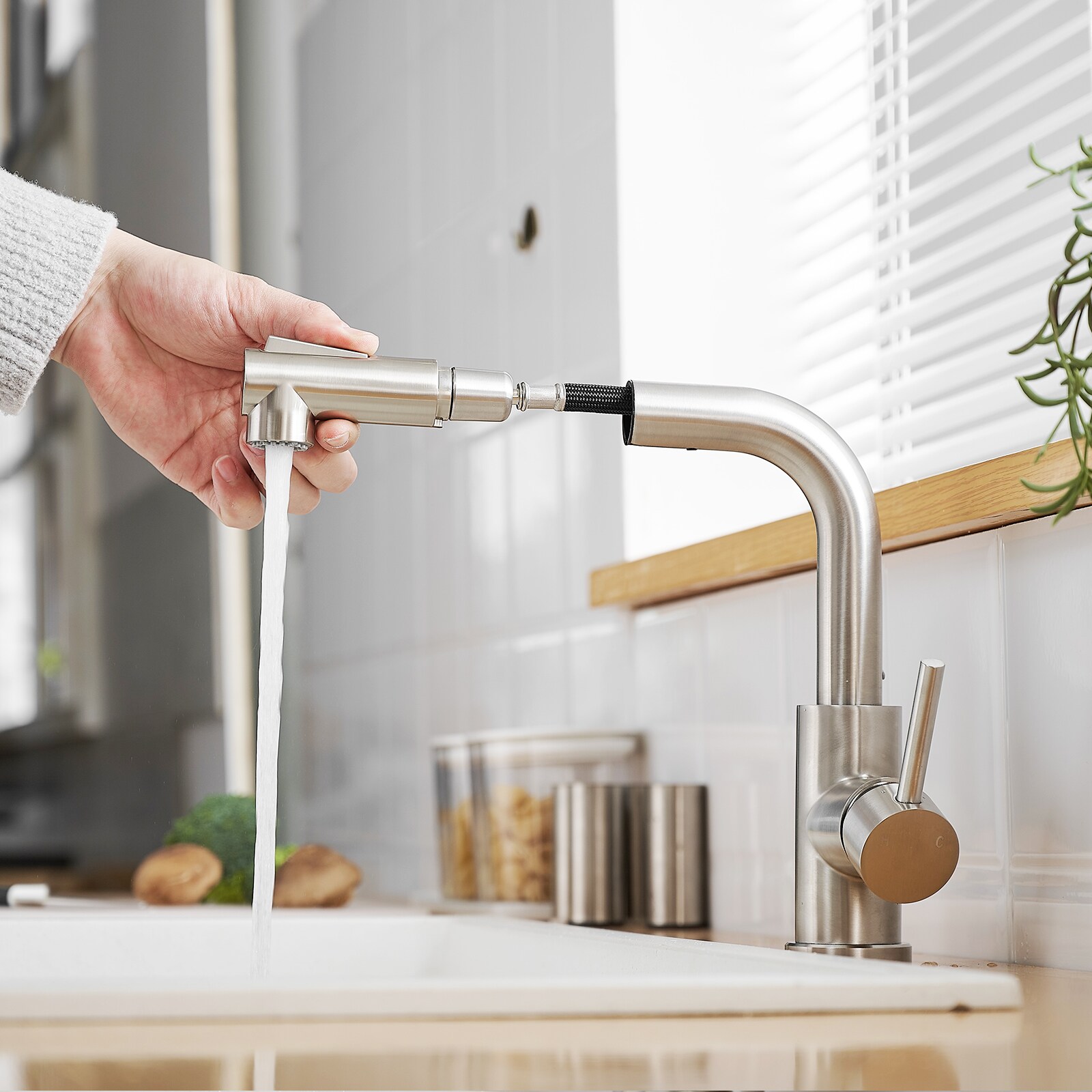 Numhew NHWILL24735 Kitchen-Faucets - View #2