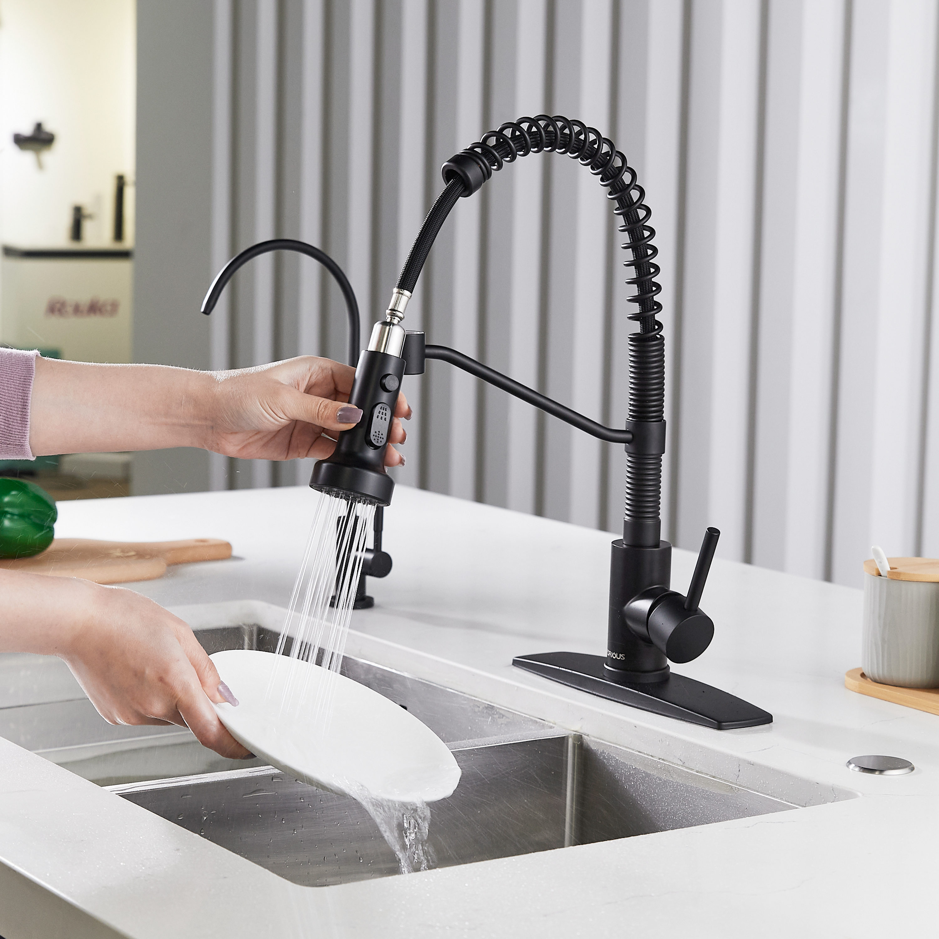 FORIOUS LL0027B Kitchen-Faucets - View #2