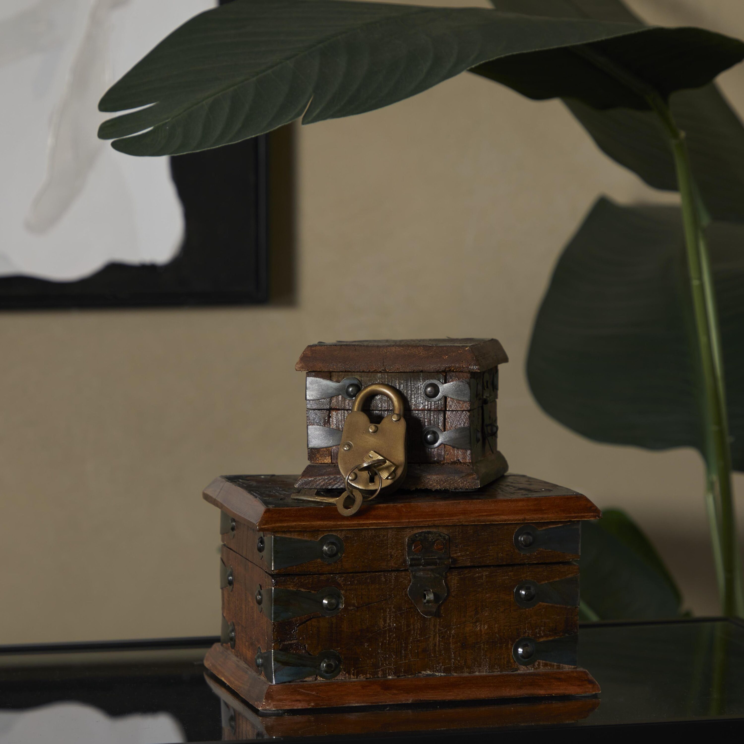 Grayson Lane 61205 Gold Iron Eclectic Sculpture