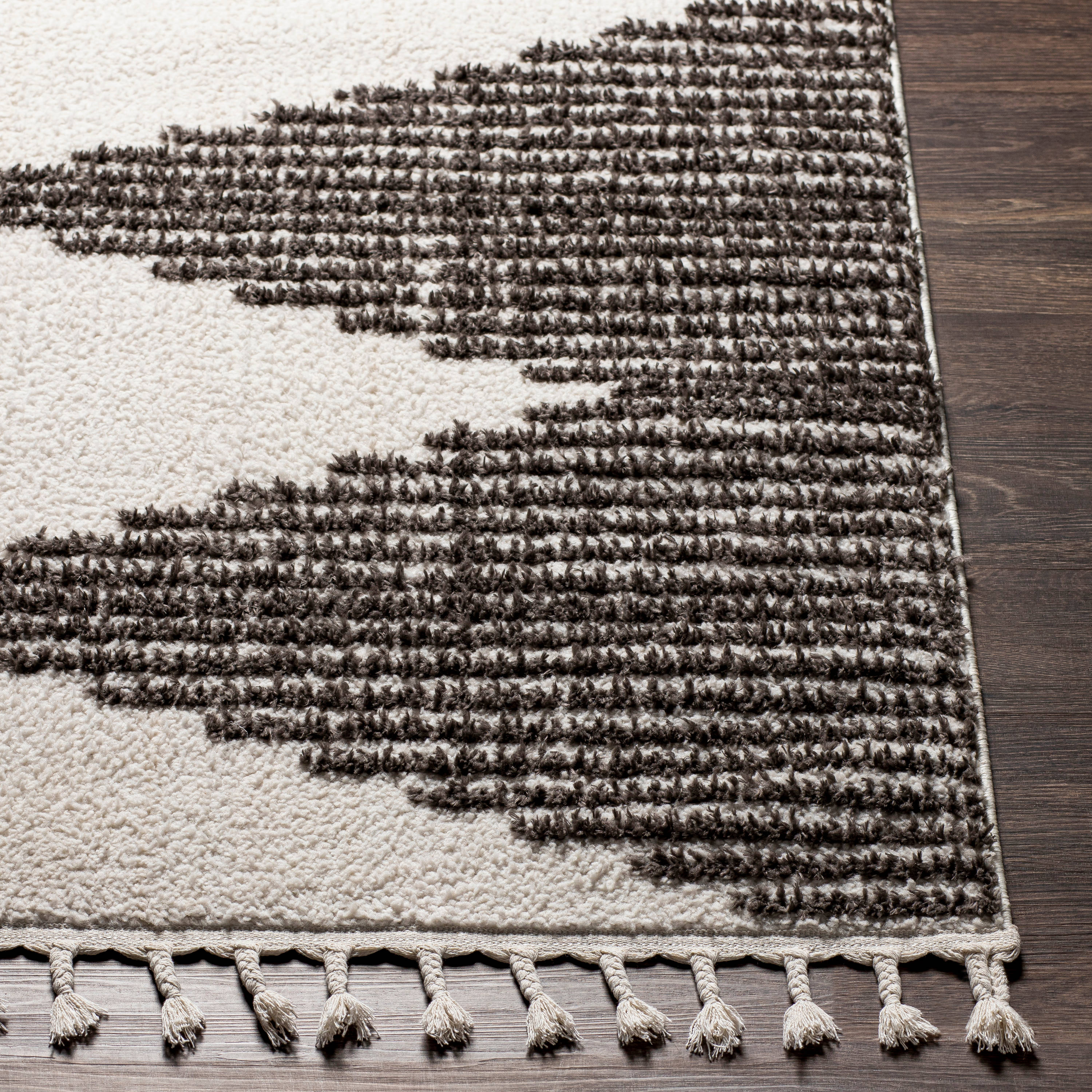 Artistic Weavers AHB2303-679 rugs - View #3