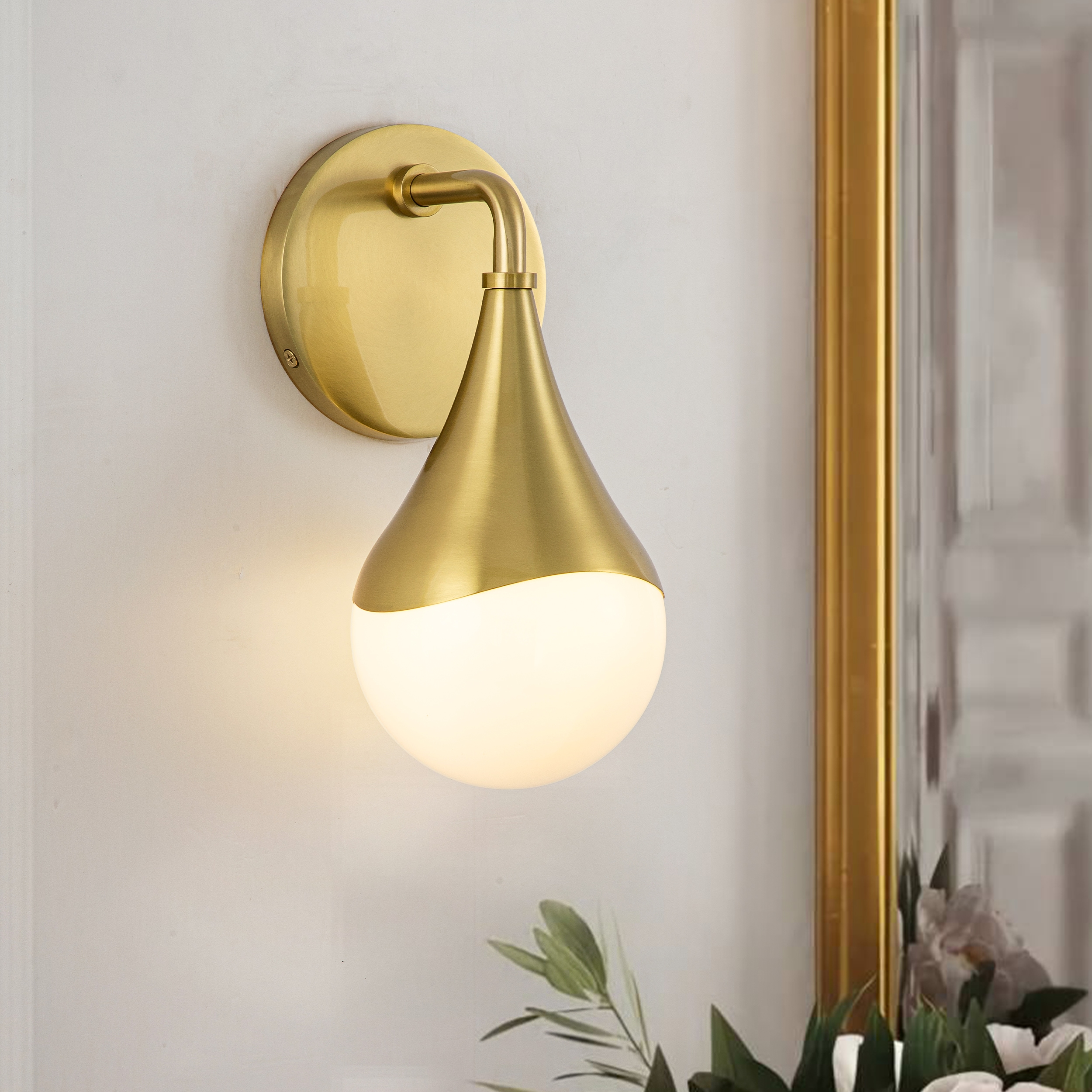 HUOKU PD1049491 Wator 4.6-in 1 -Light Brushed Brass Mid-century Vanity light
