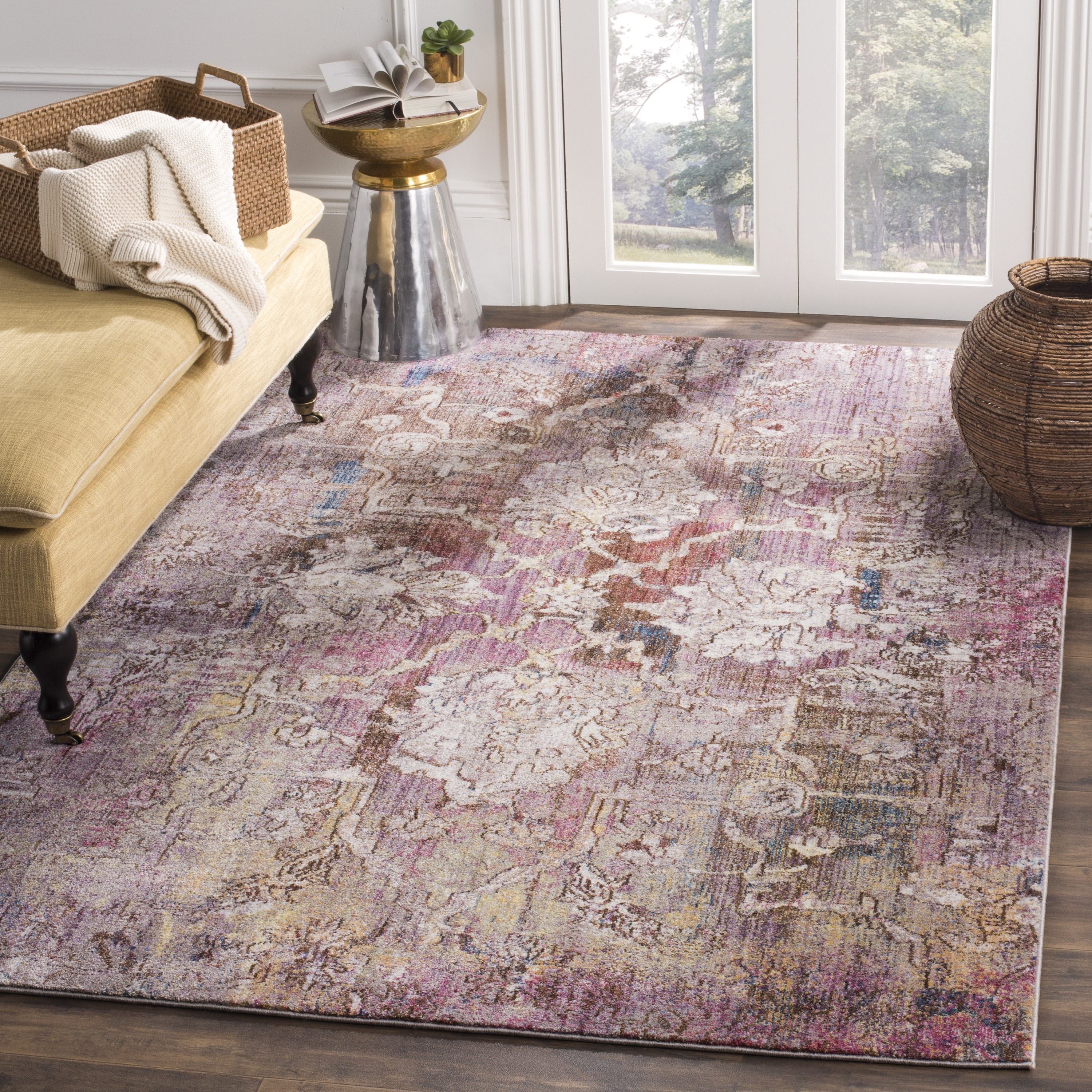 Safavieh BTL487U-8 Bristol Totas 8 x 10 (ft) Loomed Polyester Pink/Gray Rectangular Indoor Distressed/Overdyed Global Area rug